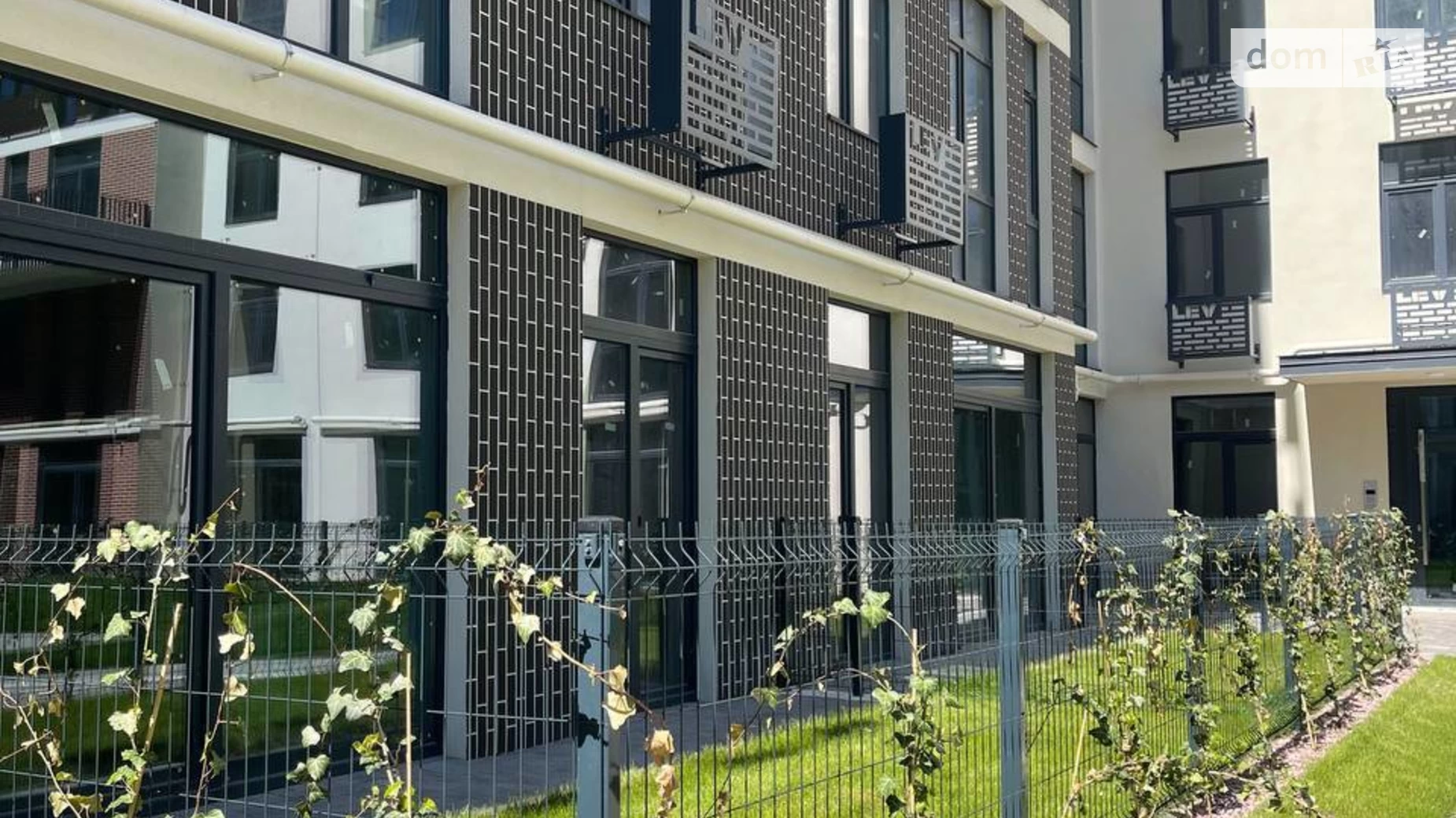 Продается 2-комнатная квартира 68.15 кв. м в Винниках, ул. Галицкая - фото 3