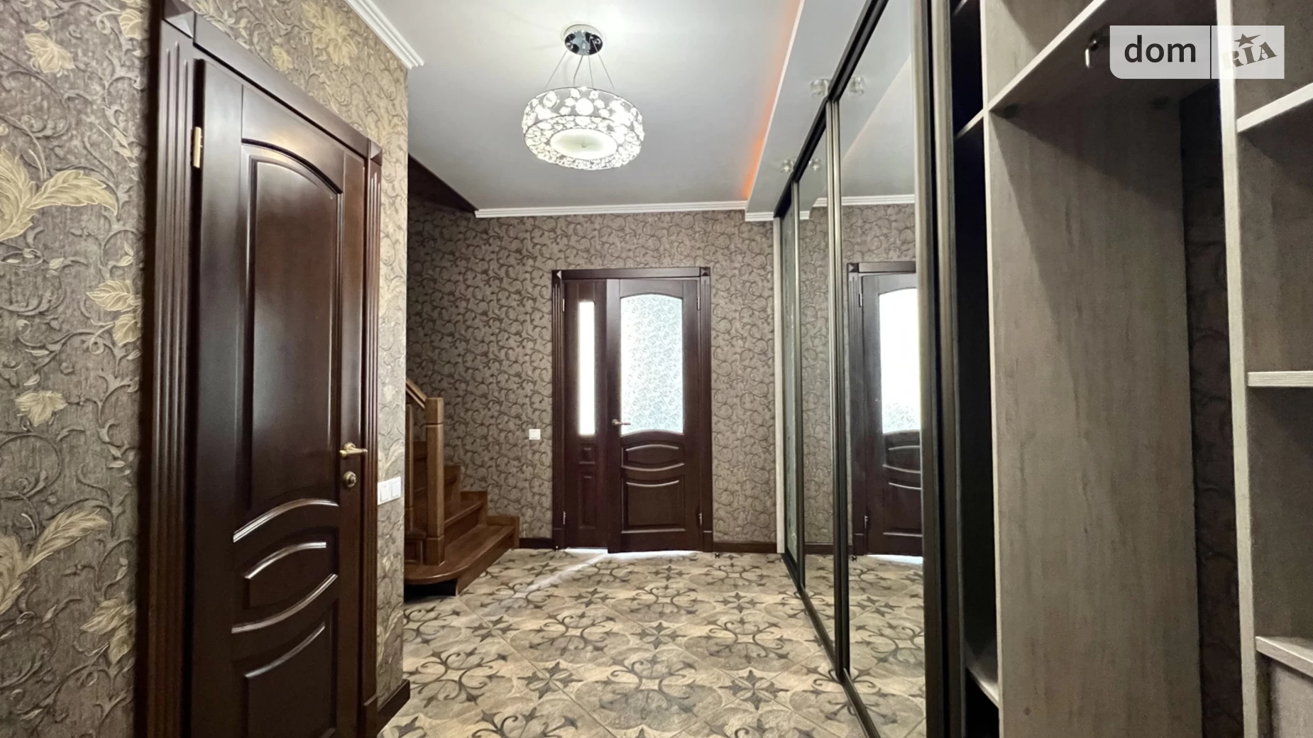 Продається 3-кімнатна квартира 104.8 кв. м у, цена: 95000 $ - фото 2