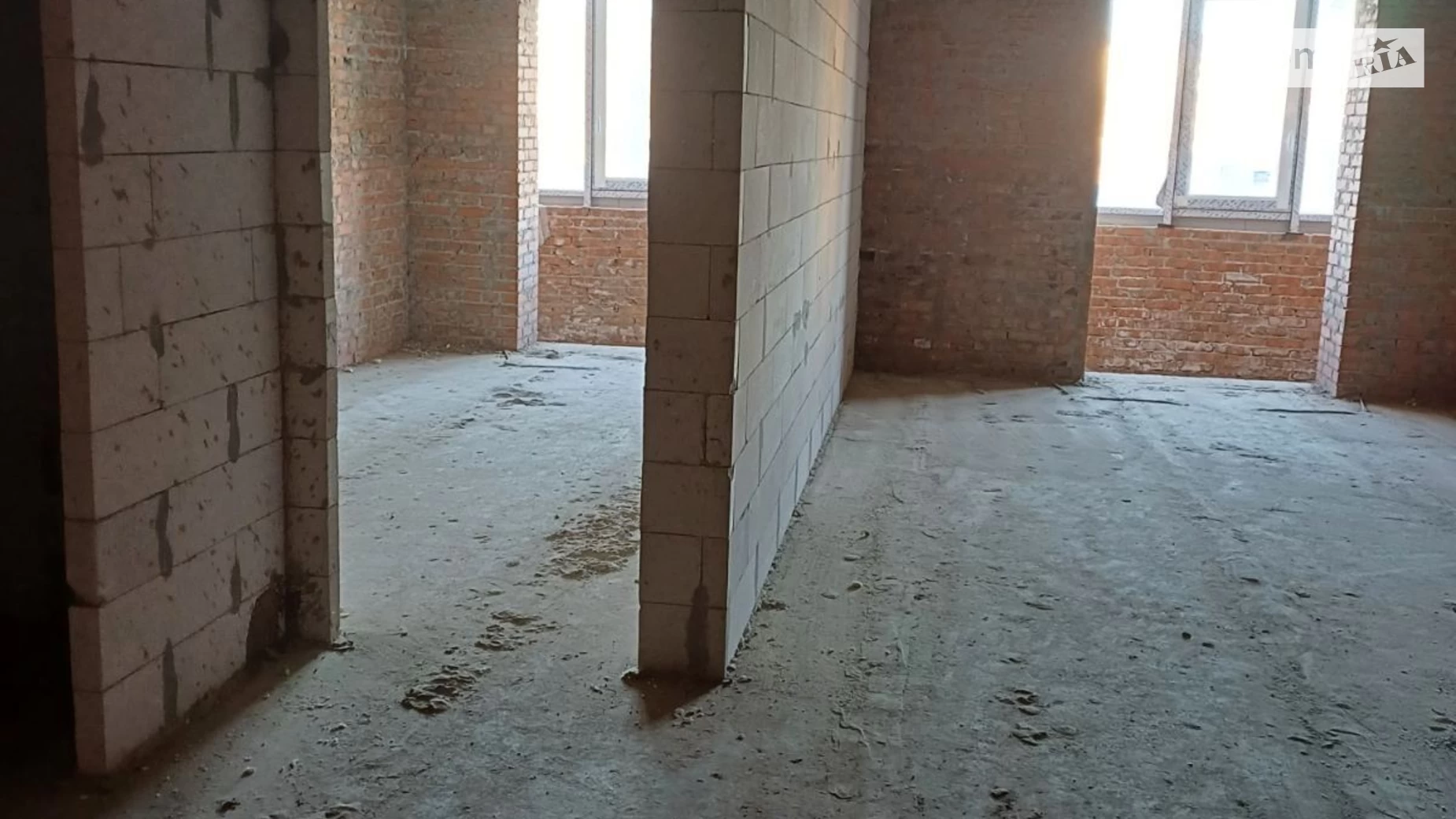 Продається 1-кімнатна квартира 68.5 кв. м у Рівному, вул. Соборна, 289В - фото 2