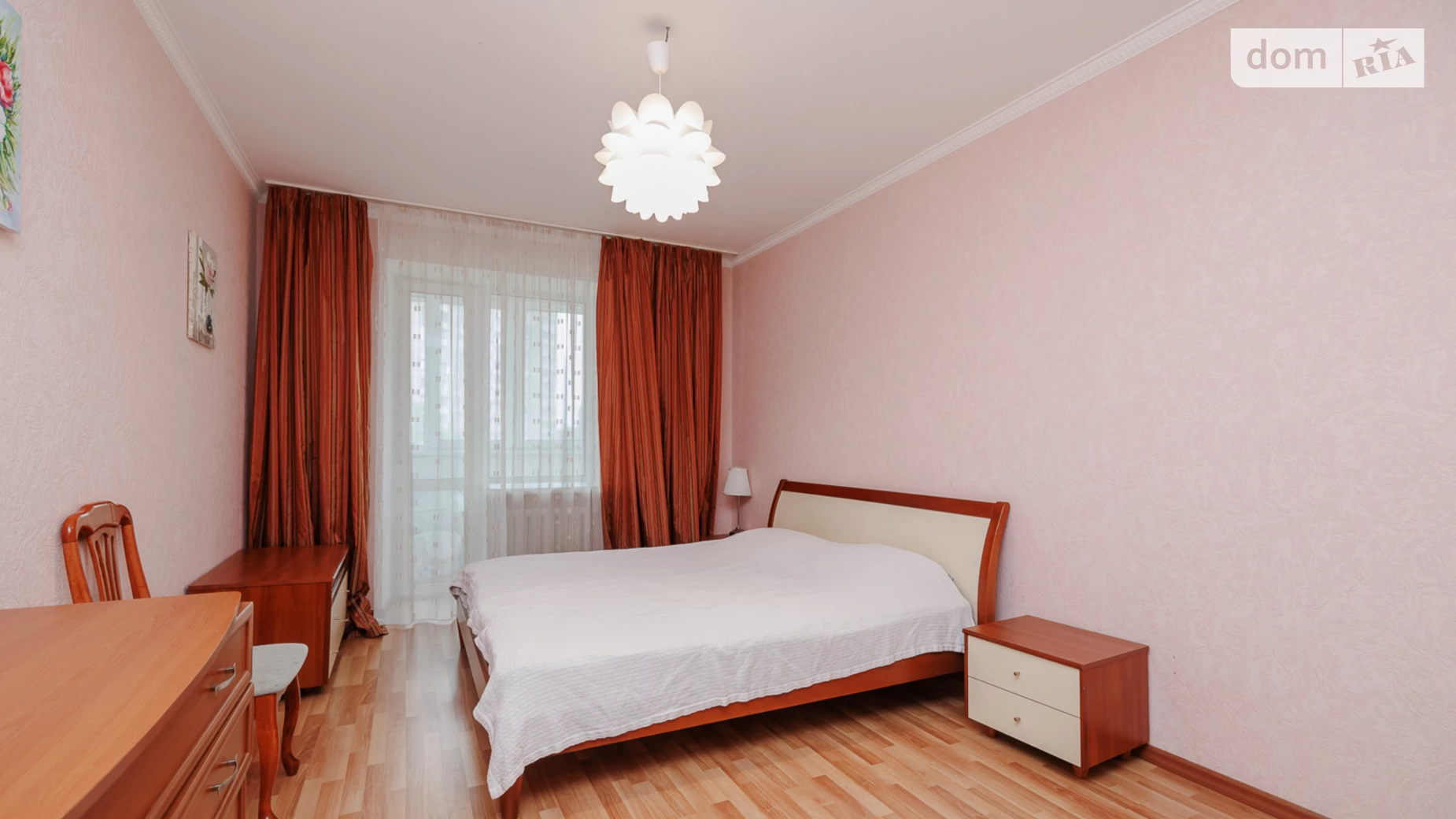Продается 3-комнатная квартира 105.1 кв. м в Киеве, ул. Николая Голего(Лебедева-Кумача), 5 - фото 2
