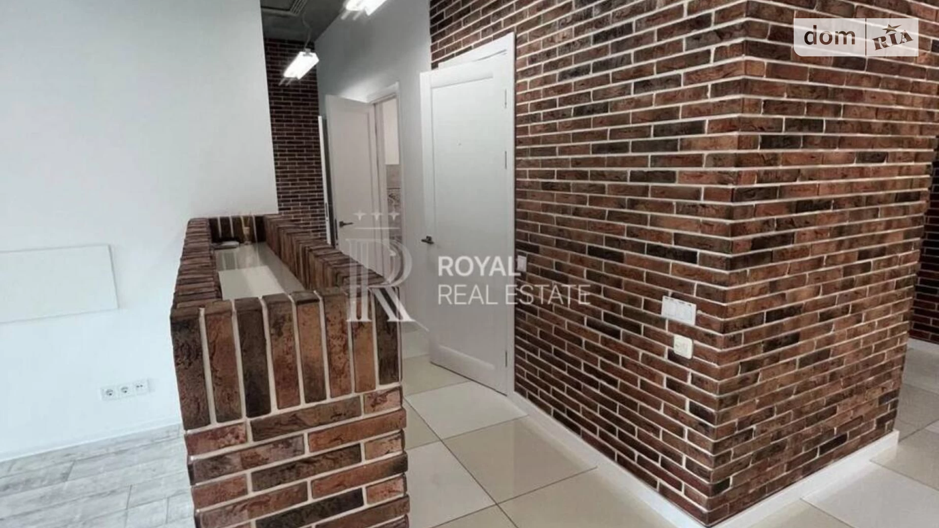 Сдается в аренду офис 170 кв. м в бизнес-центре, цена: 2500 $ - фото 4