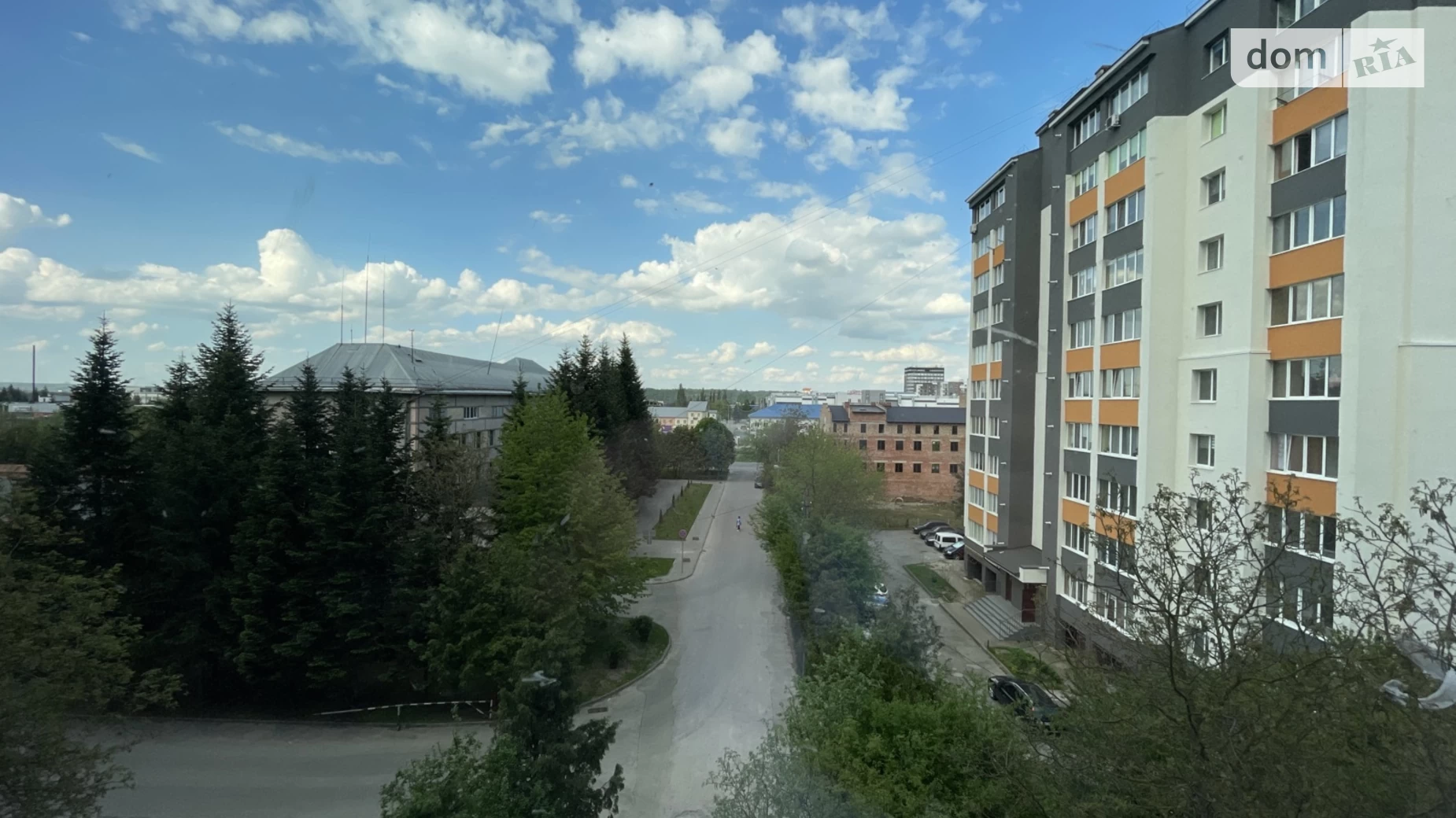 Продается 3-комнатная квартира 70 кв. м в Ивано-Франковске, ул. Вовчинецька, 223А - фото 3