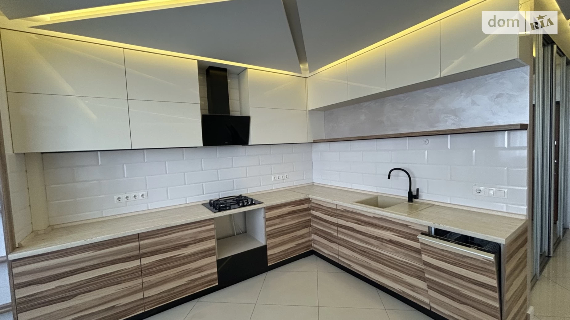 Продается 3-комнатная квартира 87 кв. м в Одессе, 2-й пер. Сурикова, 2А - фото 5