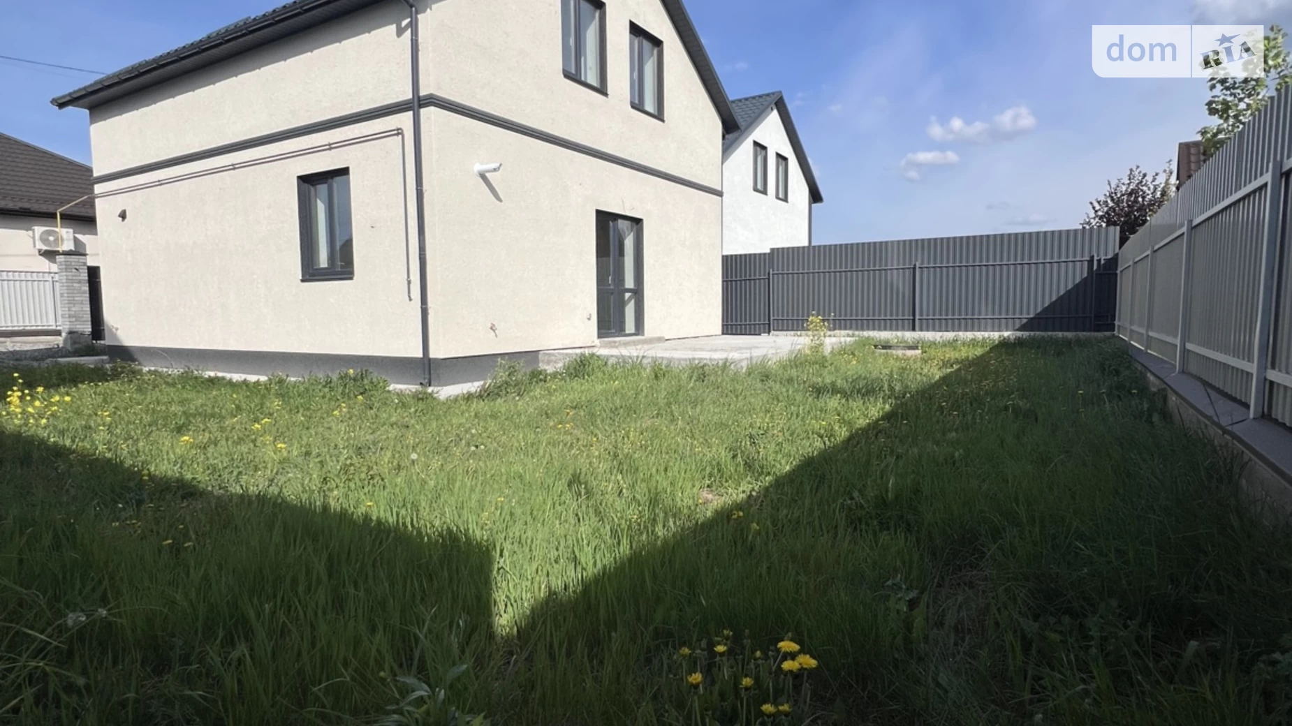 Продается дом на 2 этажа 106.2 кв. м с бассейном, цена: 85000 $ - фото 4