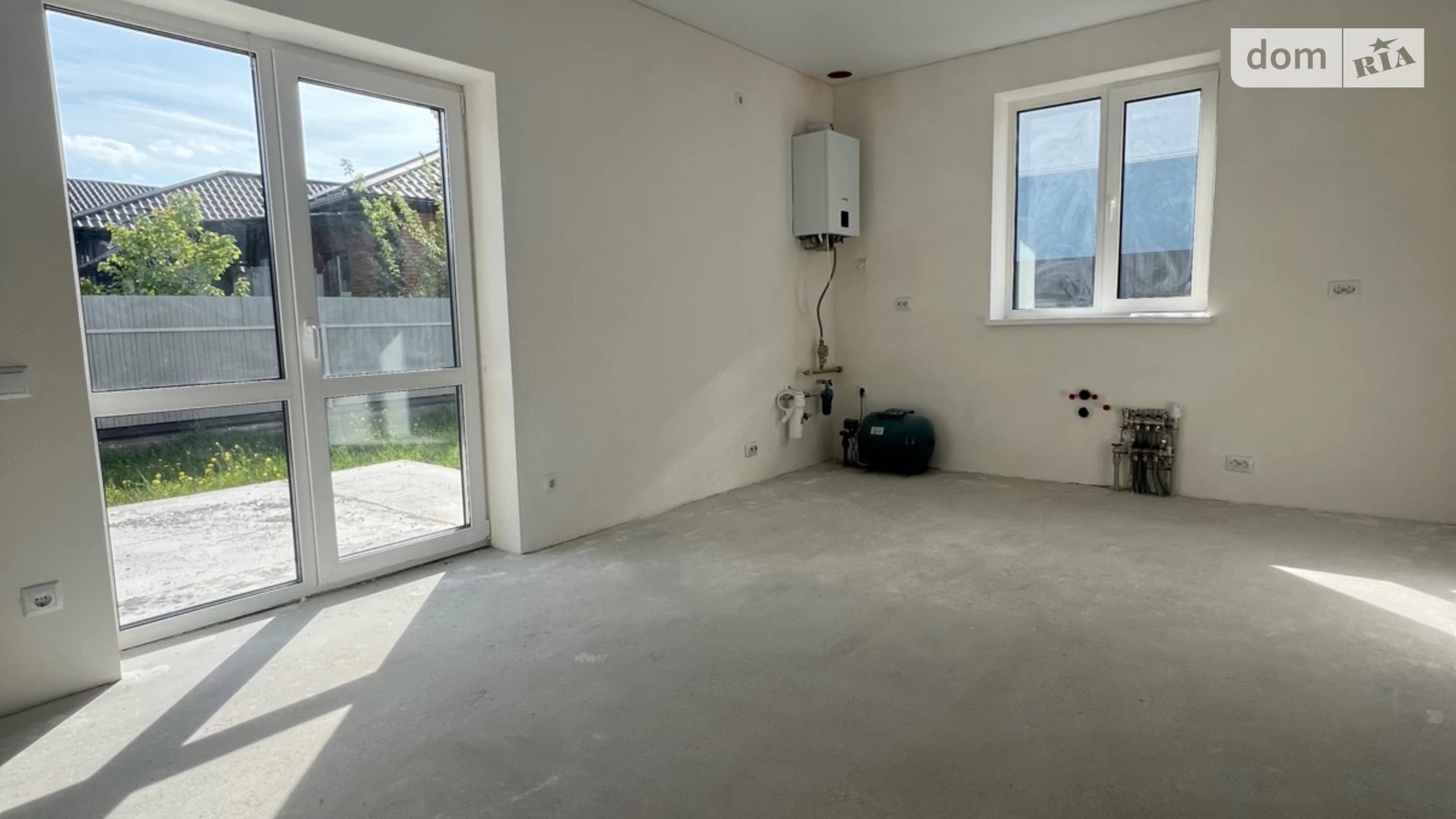 Продается дом на 2 этажа 106.2 кв. м с бассейном, цена: 85000 $ - фото 5