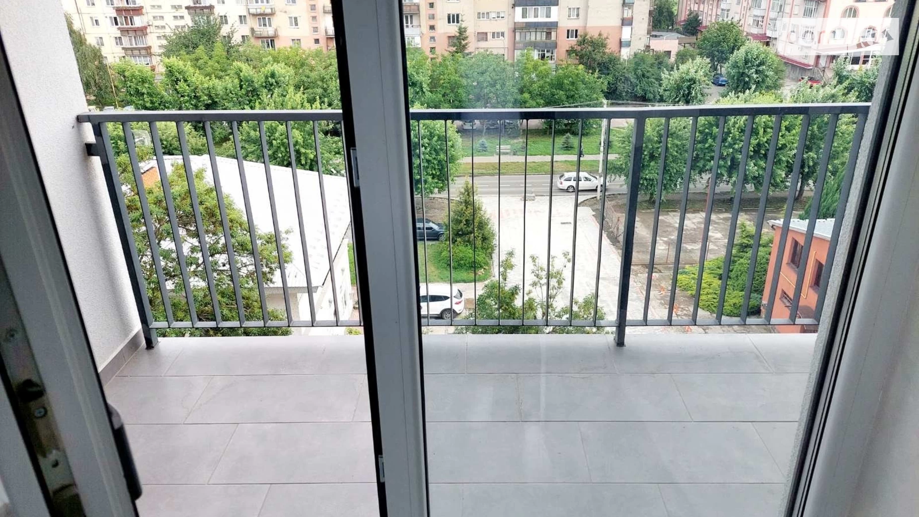 Сдается в аренду 1-комнатная квартира 44 кв. м в Ужгороде, ул. Николая Бобяка, 1В - фото 2