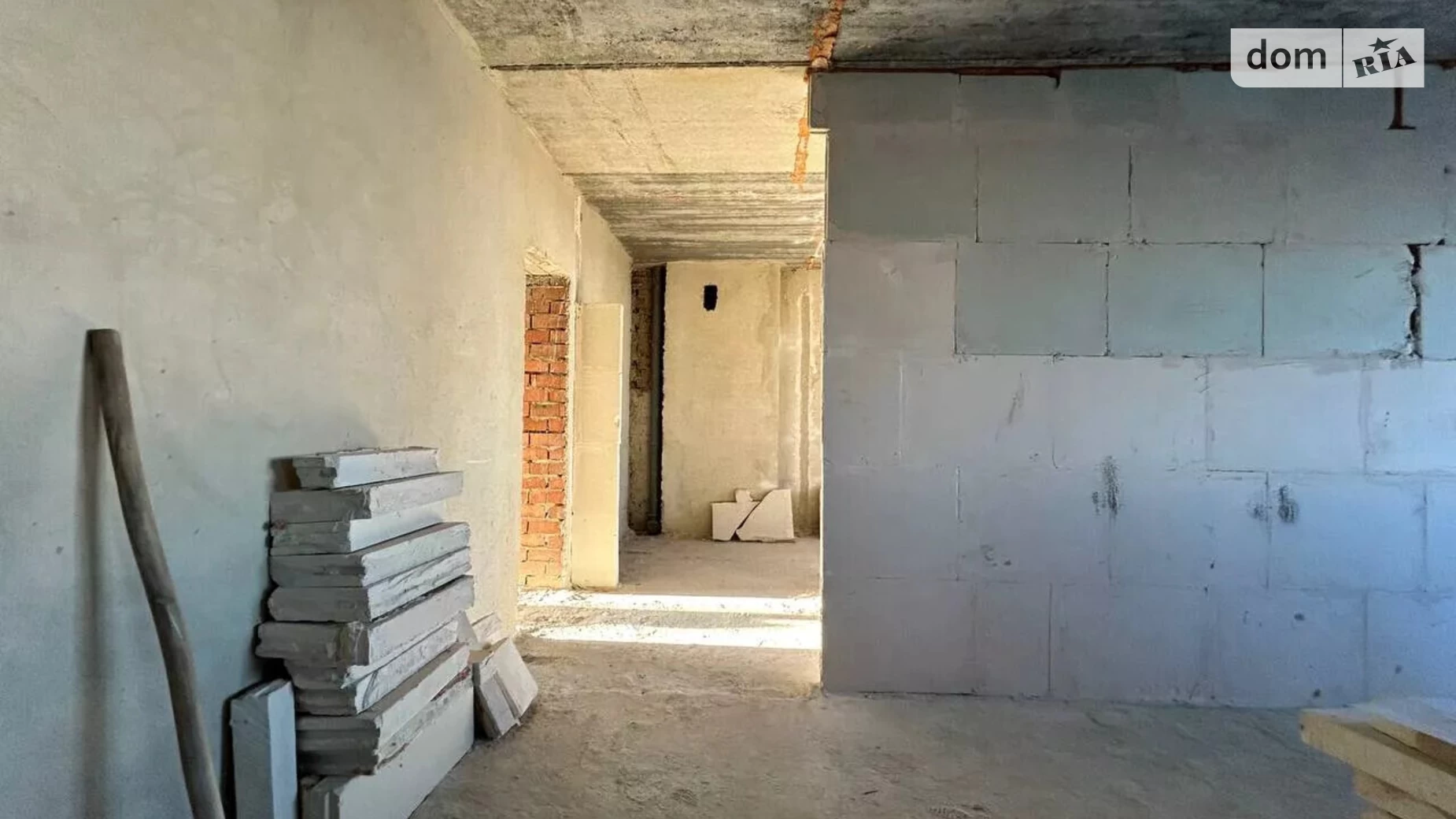 Продается 3-комнатная квартира 88.9 кв. м в Ивано-Франковске, ул. Химиков, 23Б - фото 3