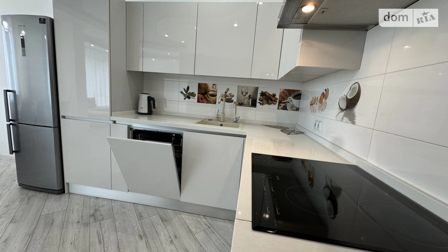 Продається 2-кімнатна квартира 86 кв. м у Києві, наб. Дніпровська, 14Б - фото 3