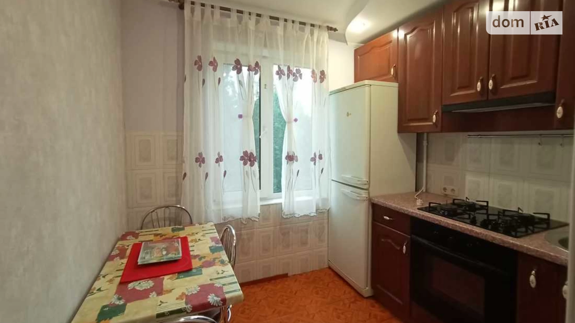 Сдается в аренду 2-комнатная квартира 55 кв. м в Киеве, ул. Василия Кучера, 2А - фото 2