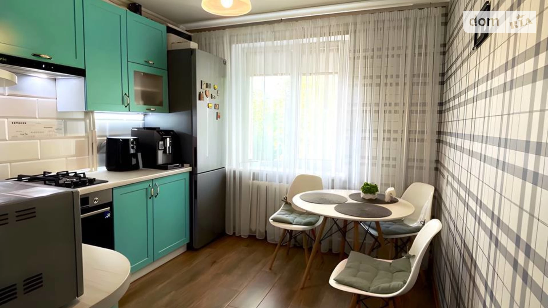 Продается 3-комнатная квартира 66.6 кв. м в Днепре, мас. Тополь-2, 3 корпус 2 - фото 2