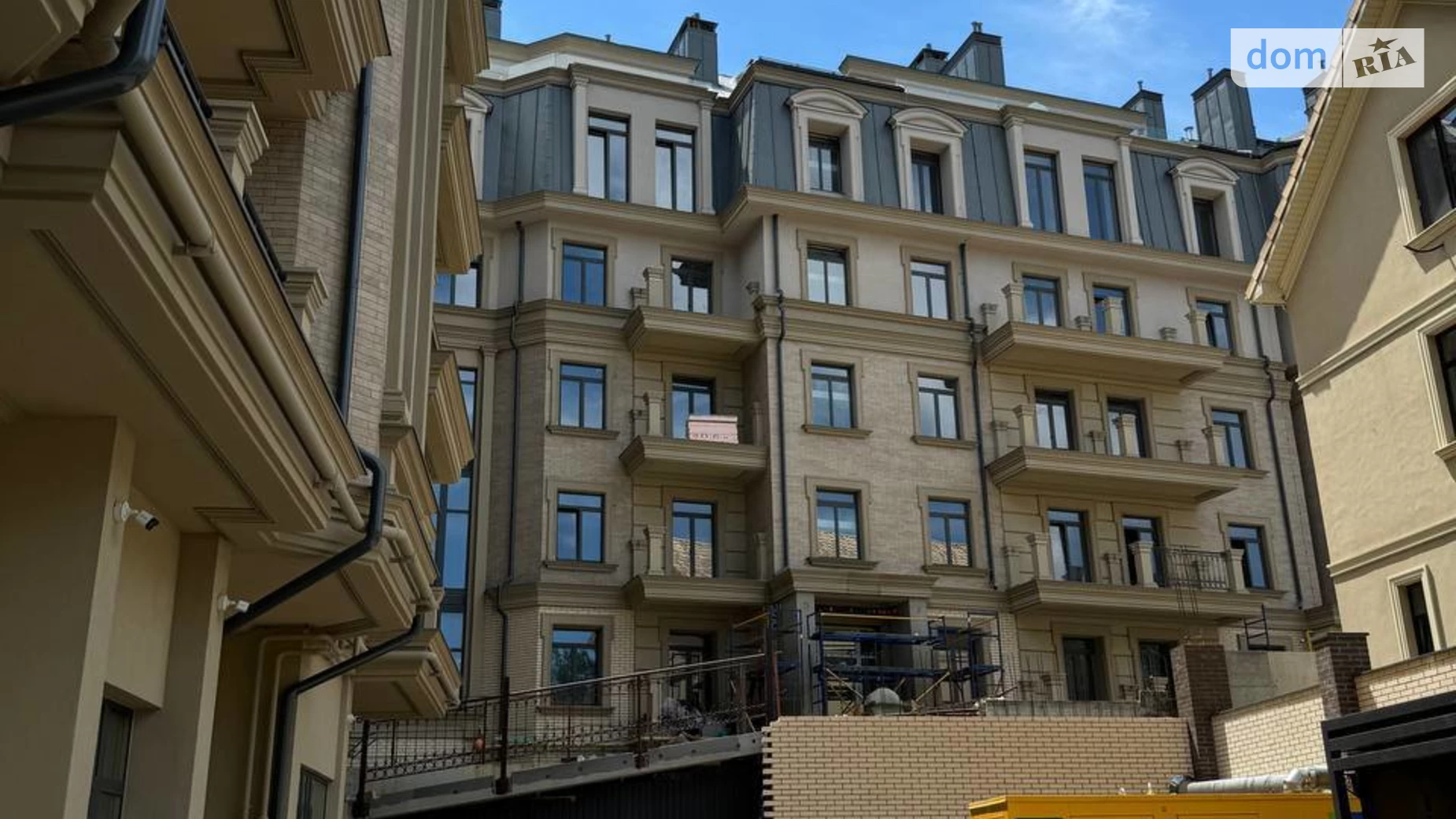 Продается 3-комнатная квартира 92 кв. м в Одессе, Фонтанская дор., 62К - фото 2