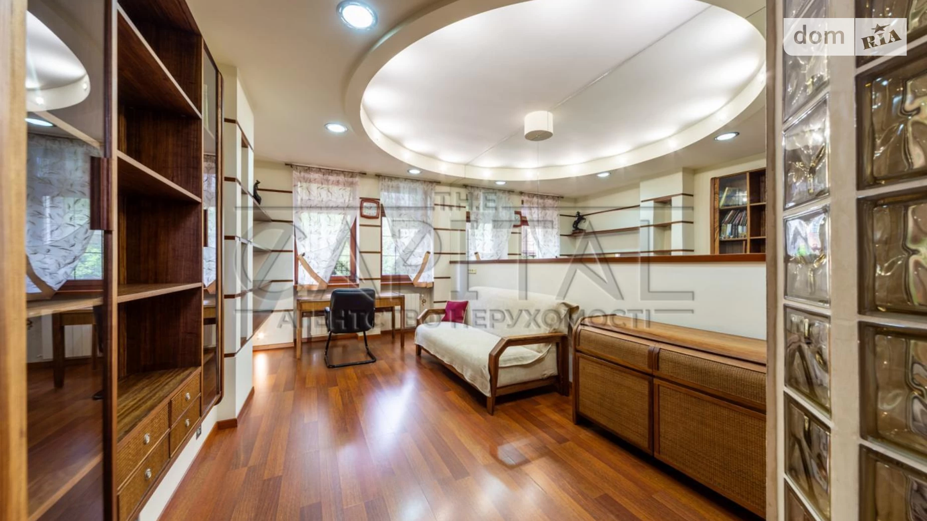 Сдается в аренду дом на 3 этажа 384 кв. м с верандой, цена: 3200 $ - фото 5