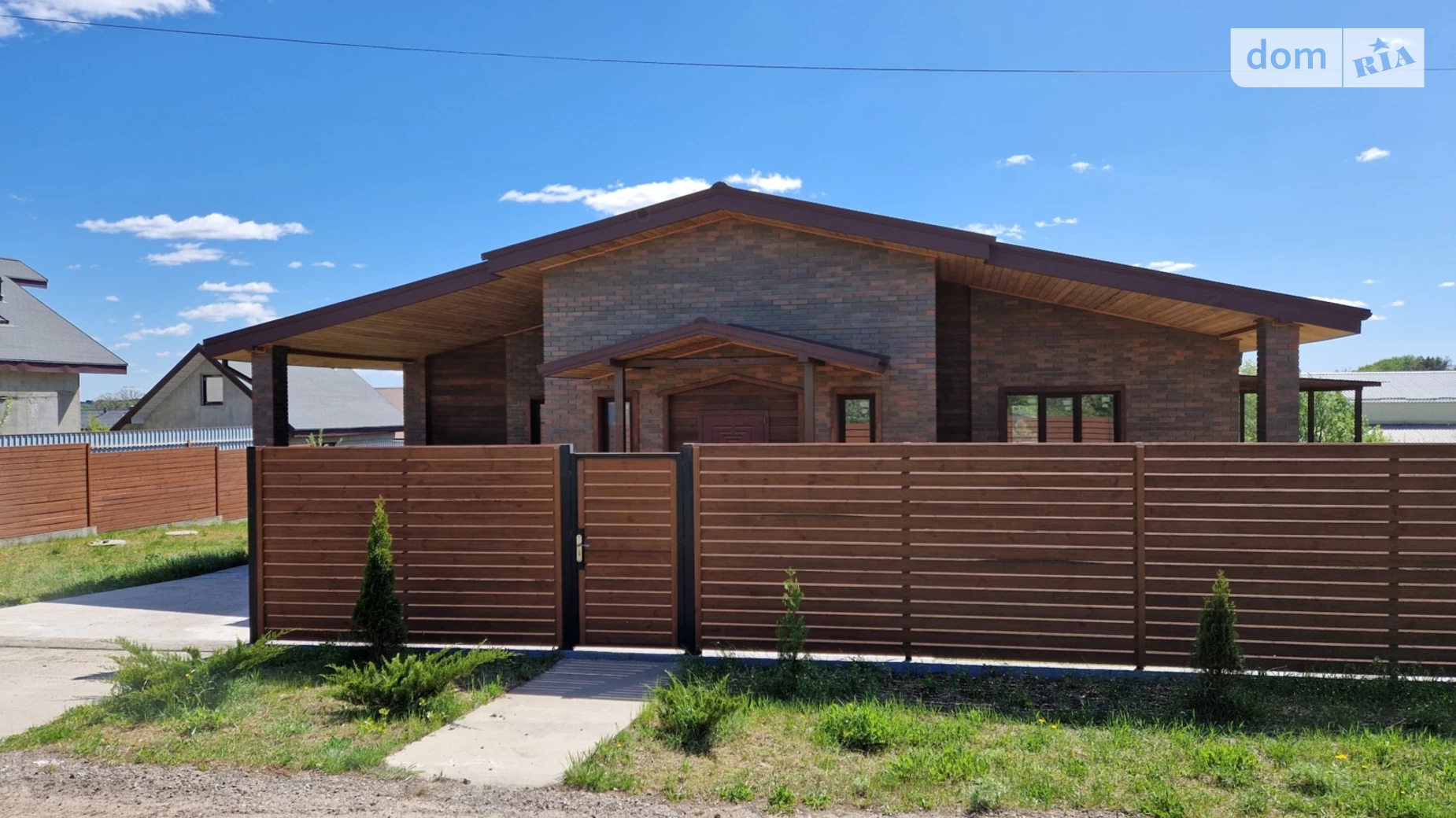 Продается одноэтажный дом 176.8 кв. м с участком, цена: 155000 $ - фото 2
