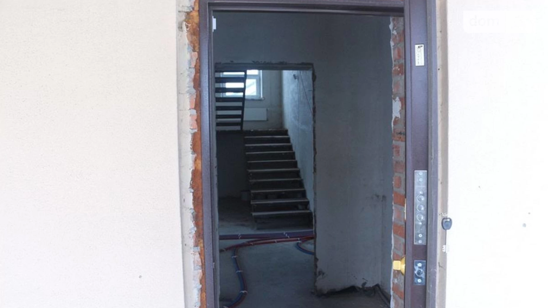 Продается дом на 2 этажа 145 кв. м с садом, цена: 175000 $ - фото 5