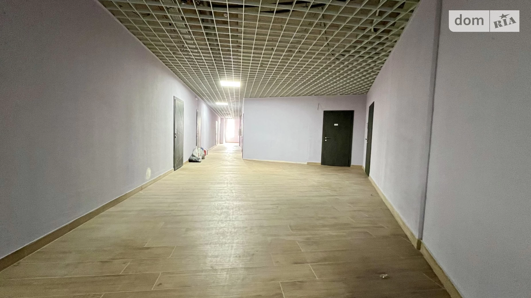 Продается офис 44.8 кв. м в бизнес-центре, цена: 46130 $ - фото 5