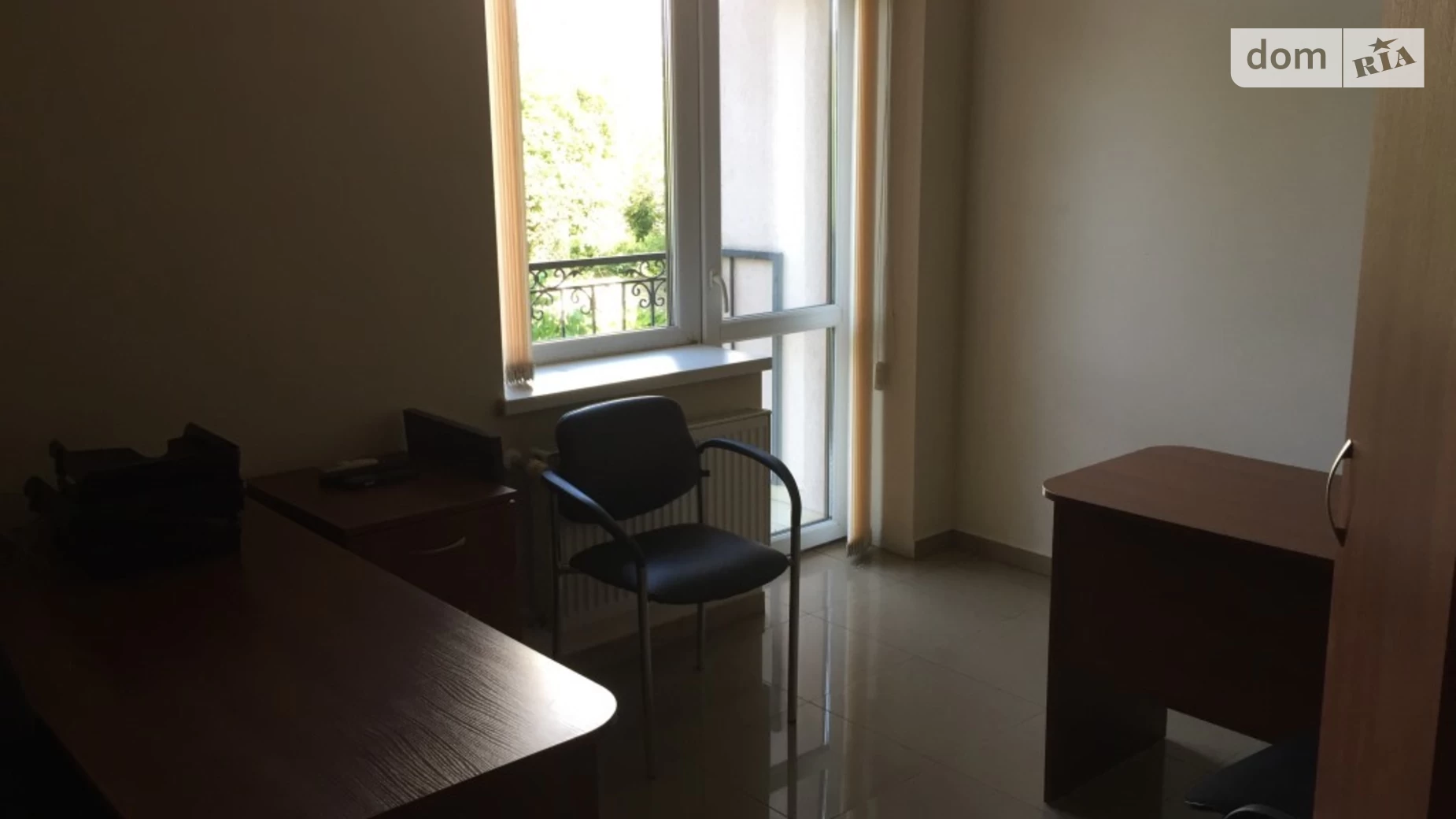 Сдается в аренду офис 217.3 кв. м в бизнес-центре, цена: 100000 грн - фото 2