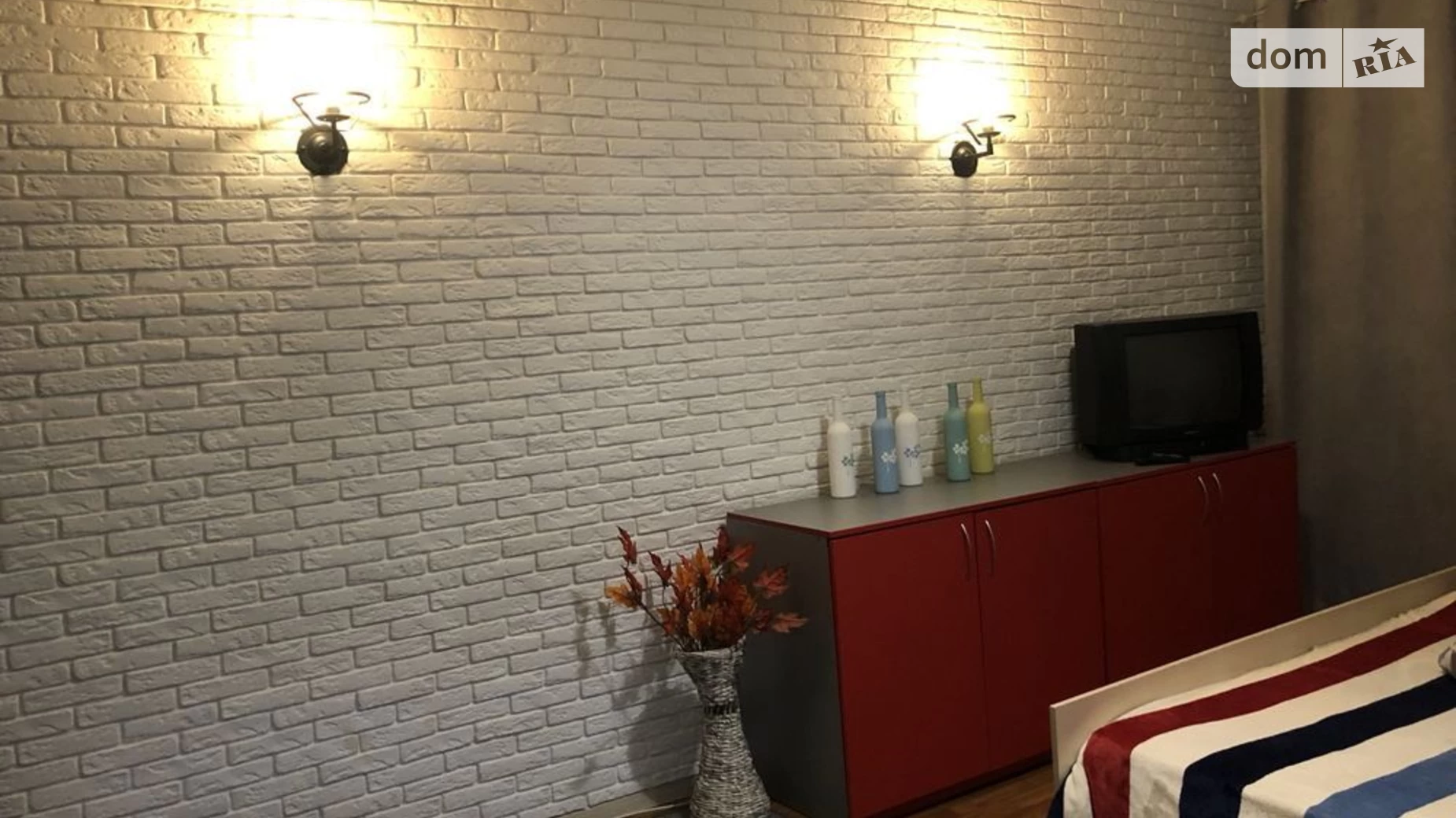 Продается 1-комнатная квартира 31 кв. м в Днепре, мас. Красный Камень, 8 - фото 2