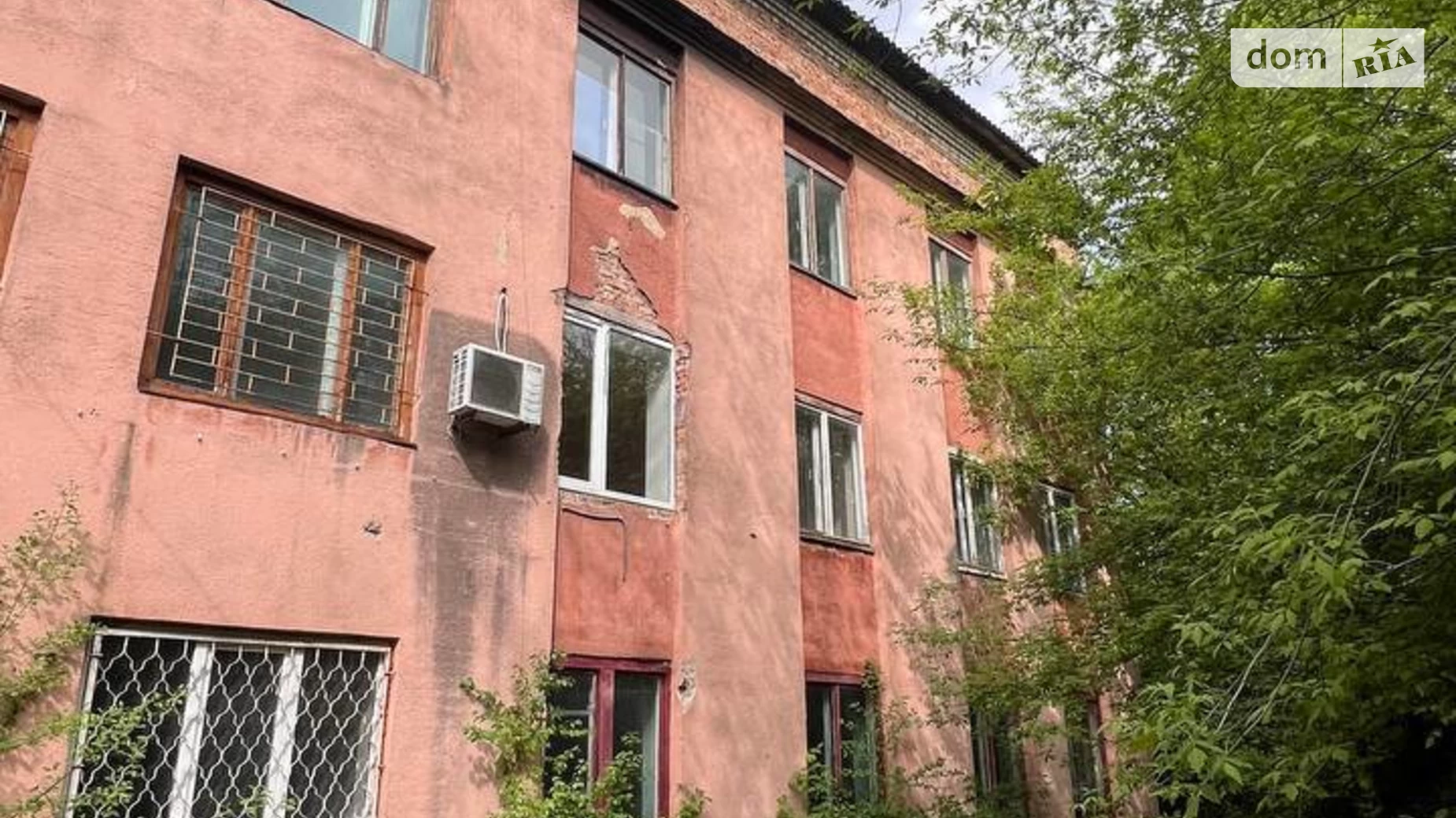 Продається об'єкт сфери послуг 782 кв. м в 3-поверховій будівлі, цена: 240000 $ - фото 2