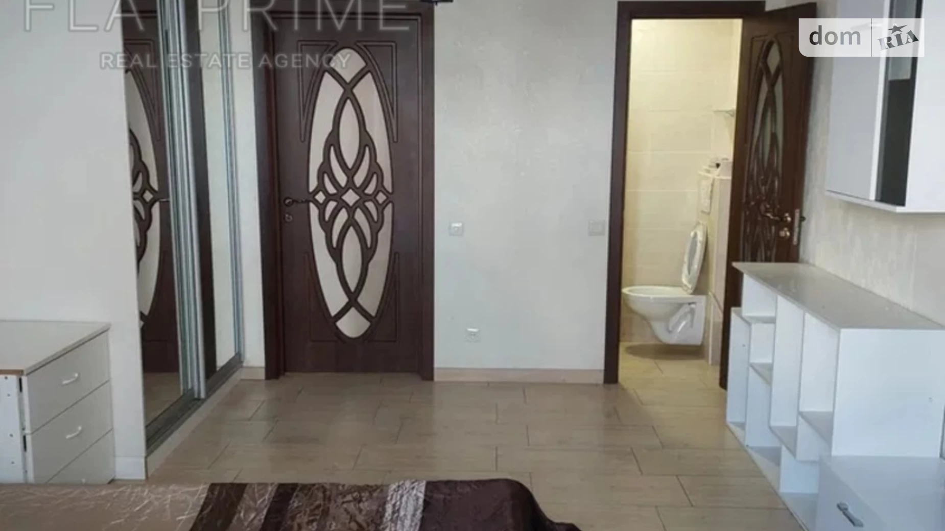Продается 3-комнатная квартира 102.6 кв. м в Киеве, ул. Градинская, 9 - фото 2