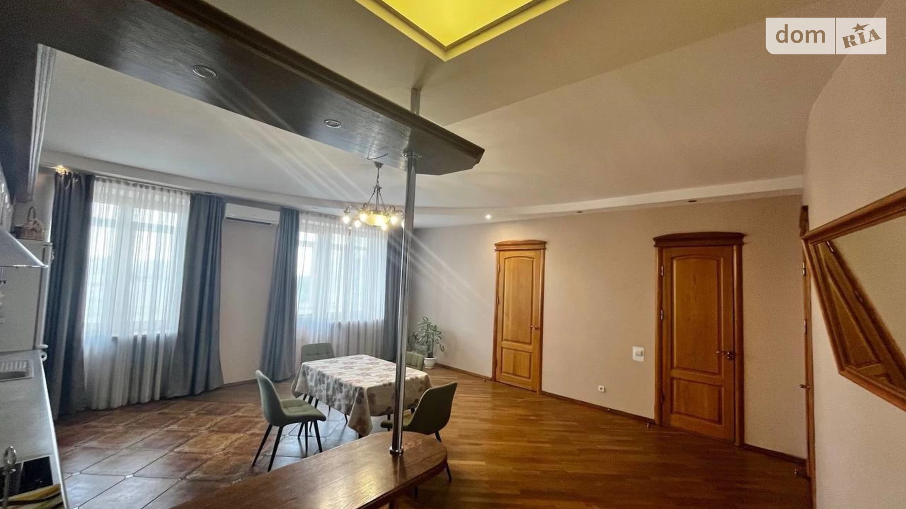 Продается 4-комнатная квартира 112.2 кв. м в Днепре, просп. Леси Украинки(Пушкина), 13 - фото 2