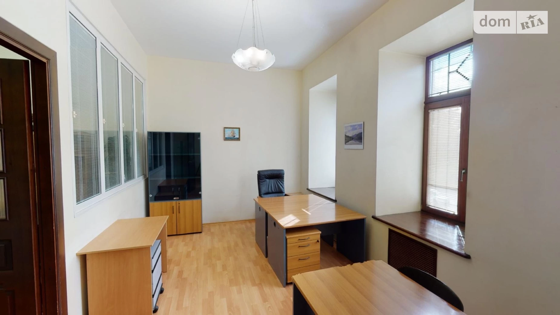 Продается офис 133.3 кв. м в бизнес-центре, цена: 299000 $ - фото 4