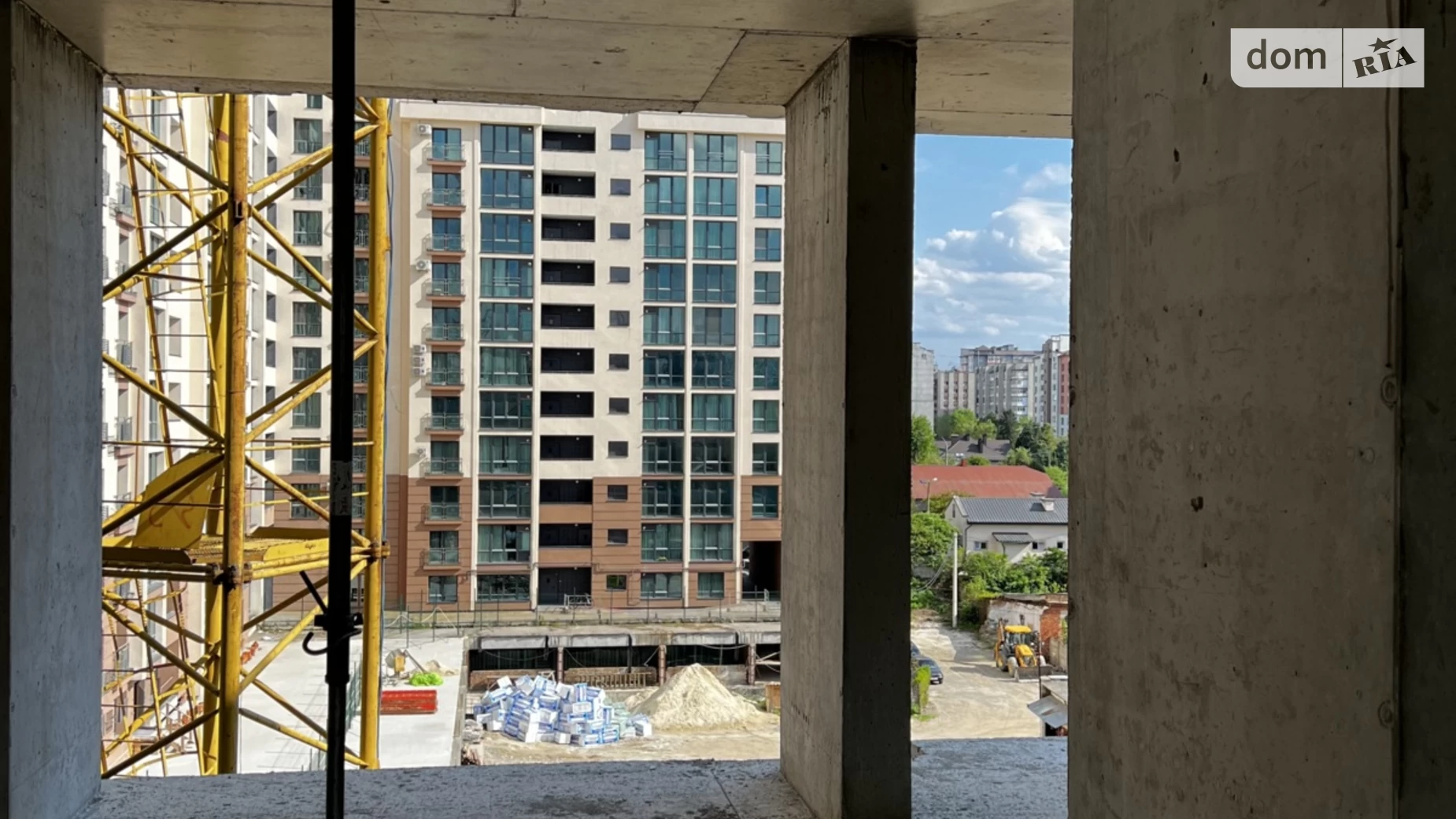 Продается 1-комнатная квартира 50 кв. м в Ивано-Франковске, ул. Гетьмана Ивана Мазепы, 148 - фото 3