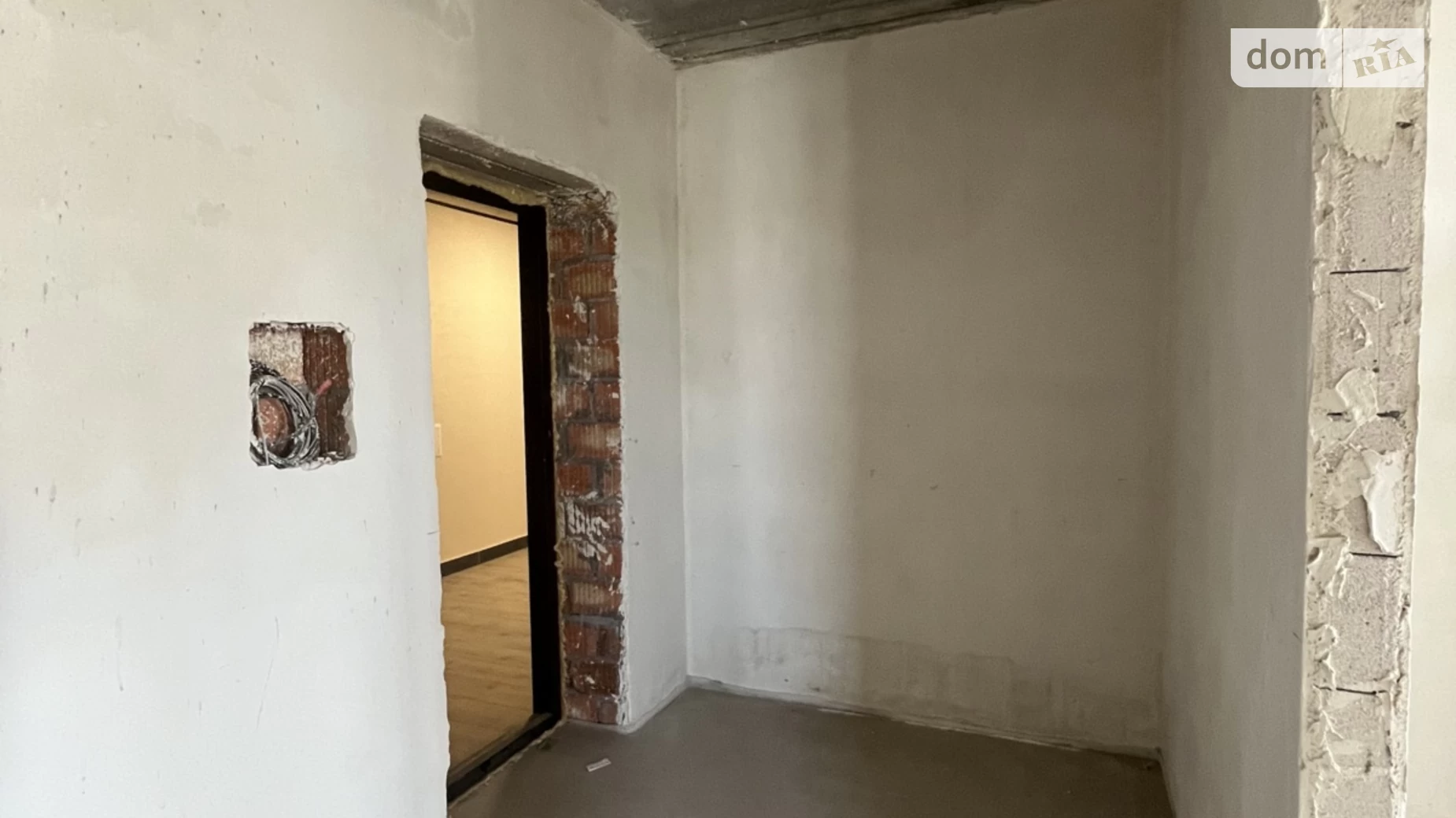 Продається 1-кімнатна квартира 38 кв. м у Ірпені, вул. Миколи Сингаївського(Новооскольська), 2Б/2 - фото 2