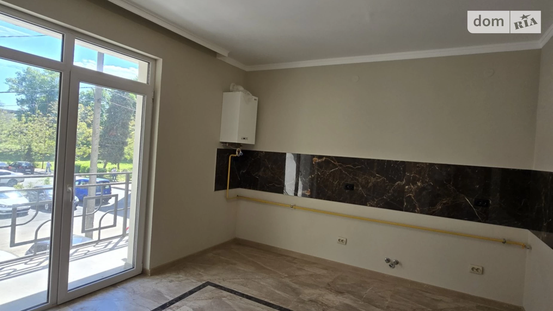 Продається 2-кімнатна квартира 74 кв. м у Ужгороді, вул. Митна - фото 2