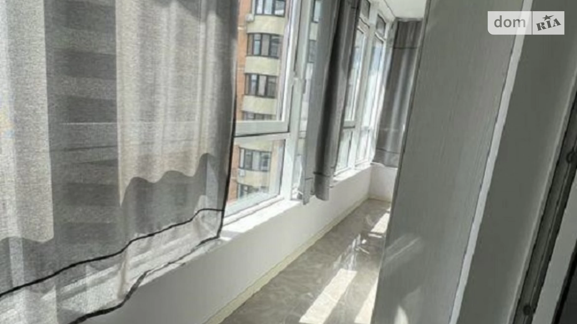 Продається 1-кімнатна квартира 60 кв. м у Києві, бул. Лесі Українки, 7В - фото 3