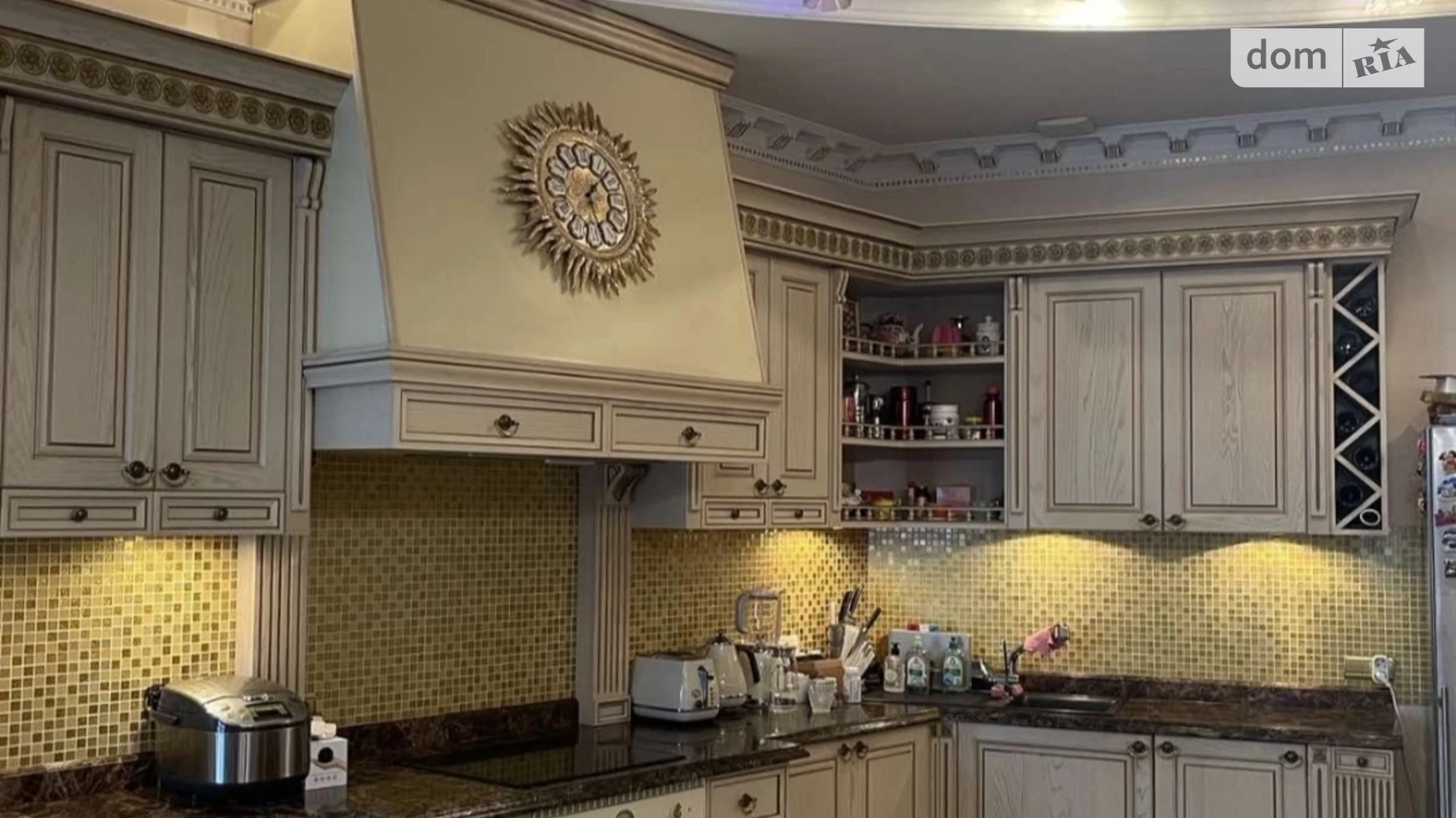 Продается 3-комнатная квартира 150.3 кв. м в, цена: 355000 $ - фото 3