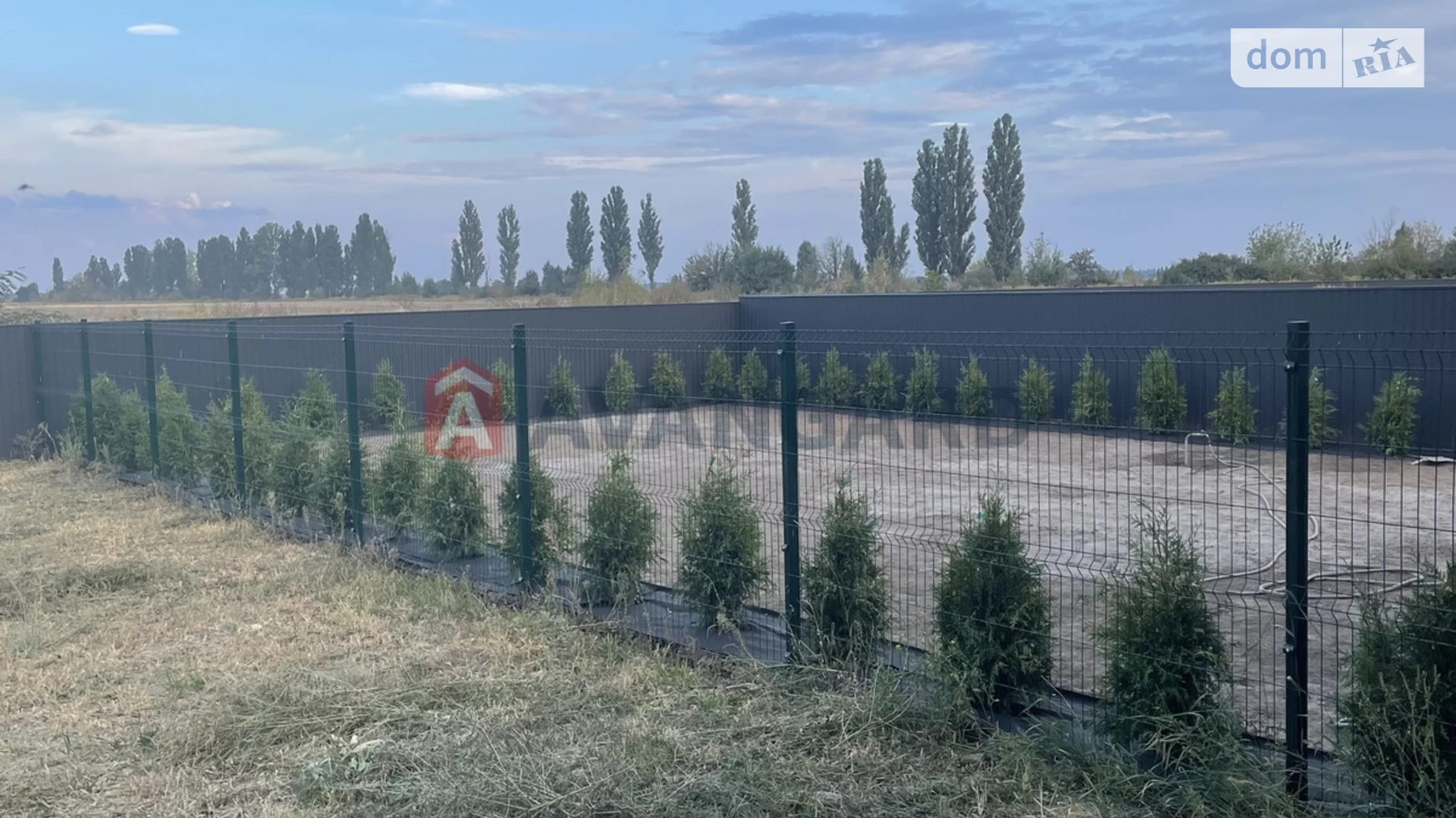 Продается дом на 3 этажа 140 кв. м с подвалом, цена: 92000 $ - фото 3