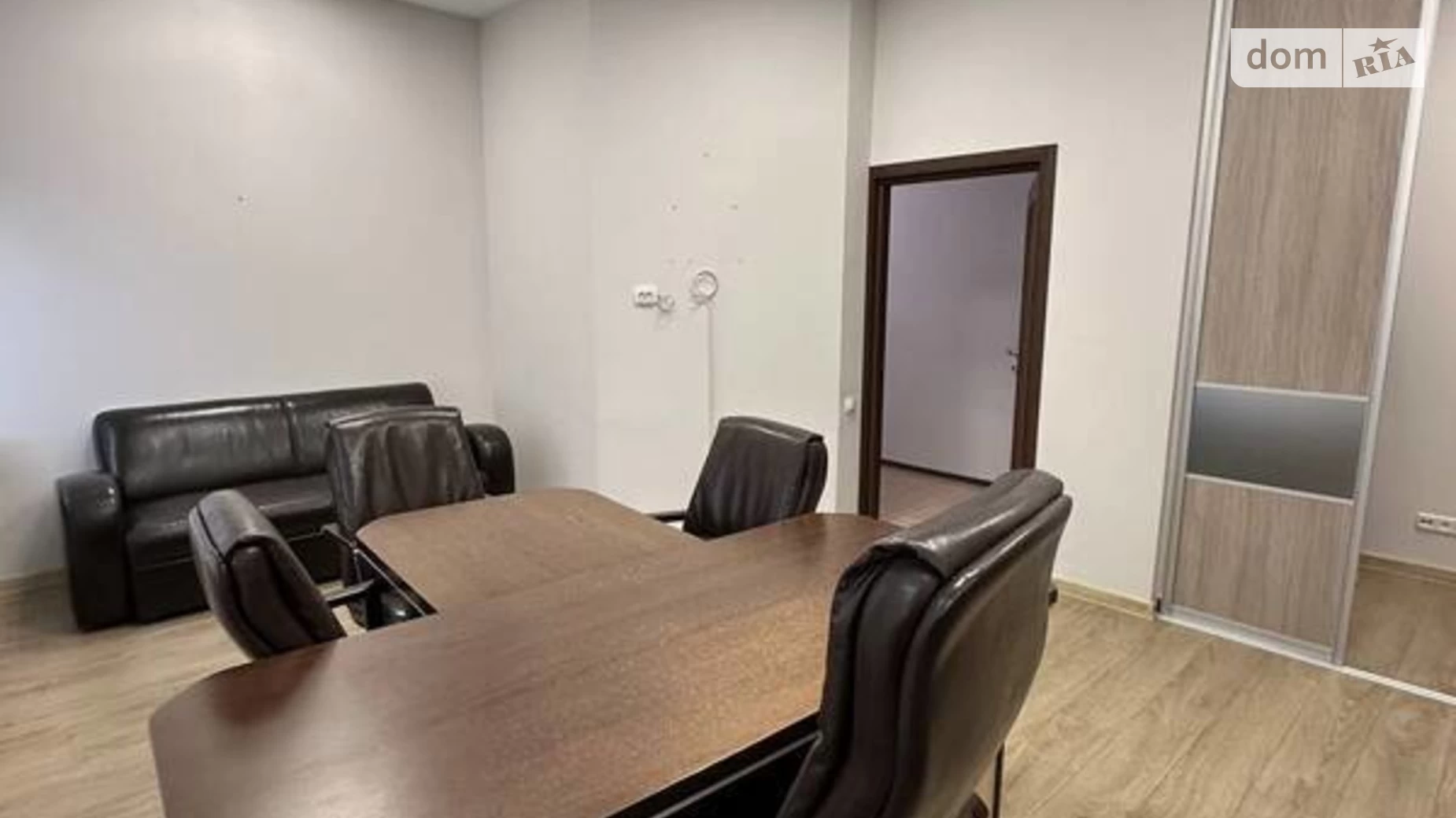 Сдается в аренду офис 50 кв. м в бизнес-центре, цена: 16000 грн - фото 2
