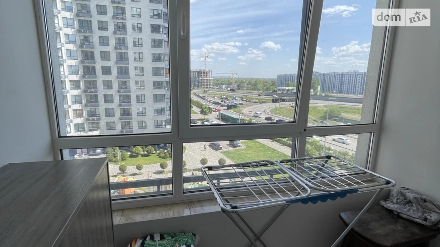 Продается 1-комнатная квартира 47 кв. м в Киеве, ул. Заречная, 1Б - фото 3