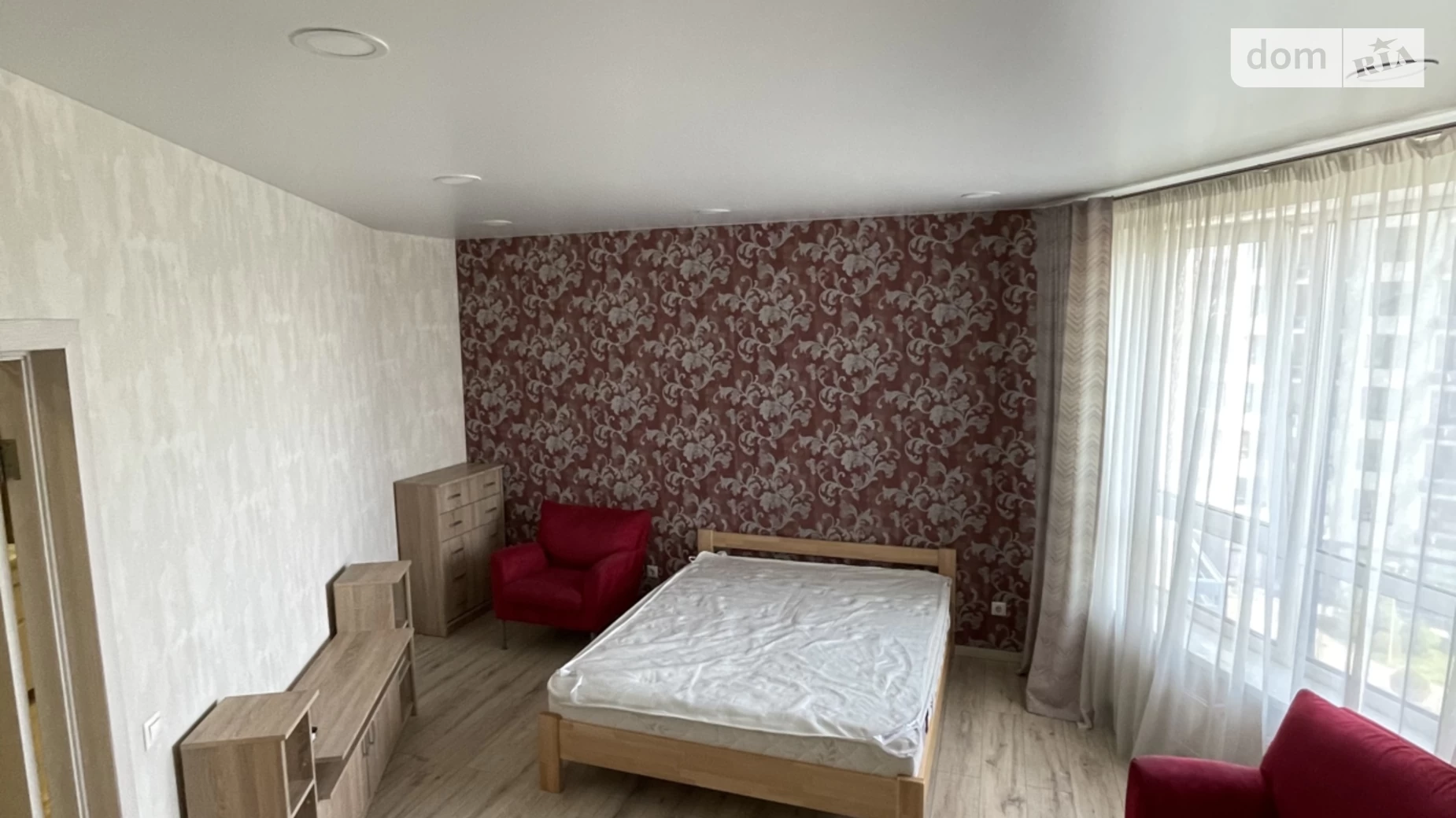 Продается 1-комнатная квартира 47 кв. м в Киеве, ул. Заречная, 1Б - фото 4