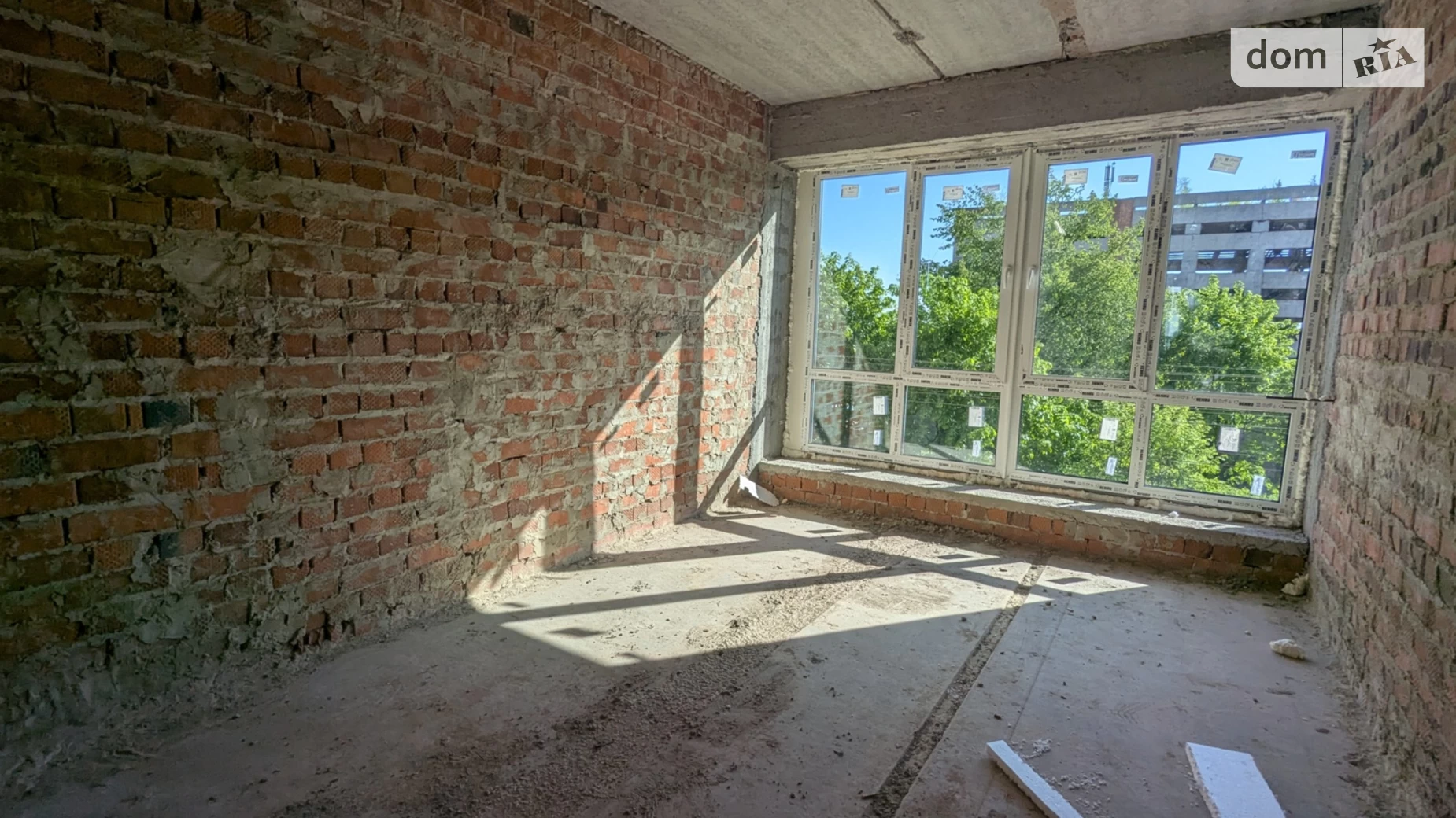 Продается 3-комнатная квартира 74 кв. м в Черновцах - фото 3
