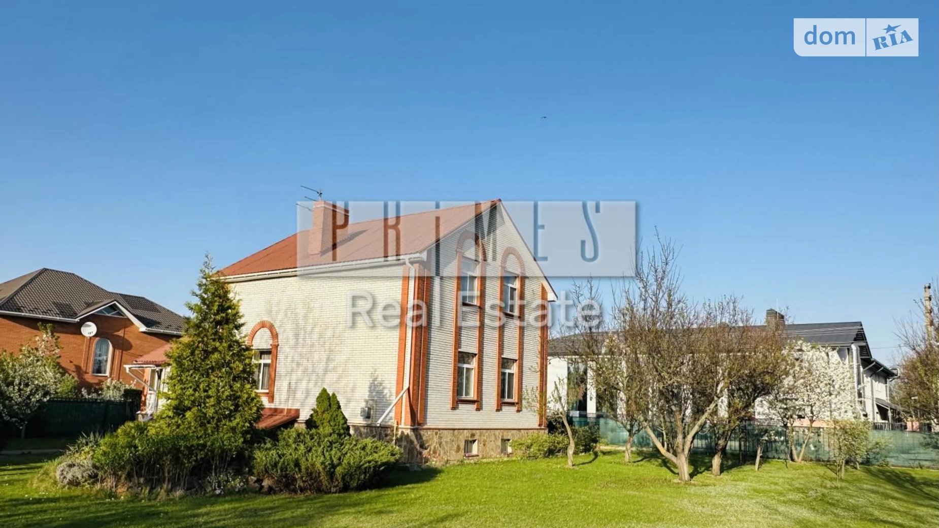 Продается дом на 3 этажа 302.5 кв. м с балконом, цена: 200000 $ - фото 2