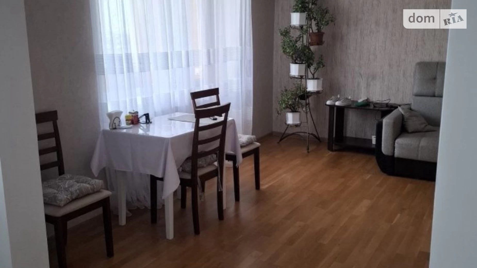 Продается 3-комнатная квартира 86 кв. м в Житомире, пл. Привокзальная - фото 2