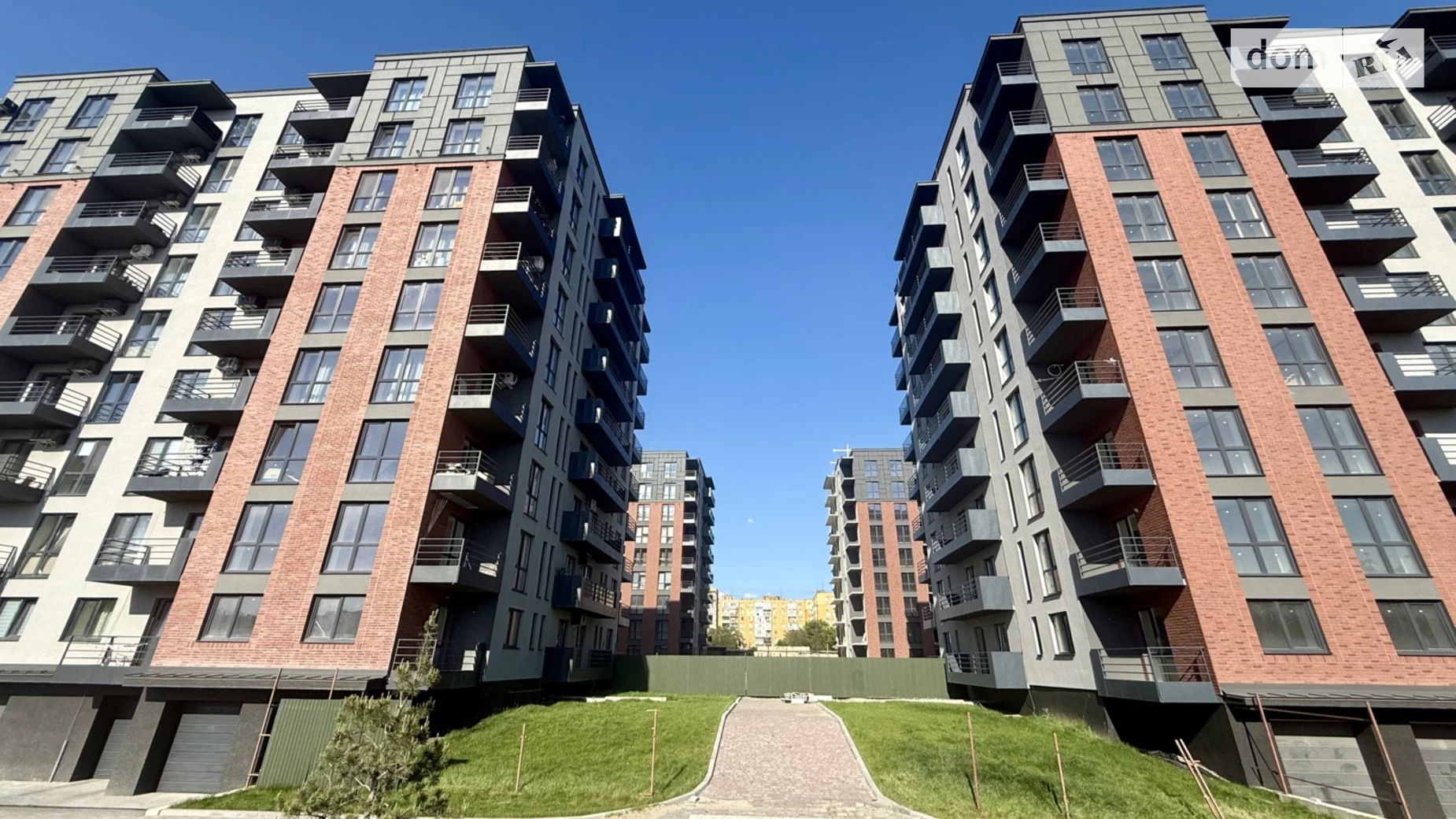 Продается 2-комнатная квартира 57 кв. м в Ужгороде, ул. Легоцкого, 64А - фото 2
