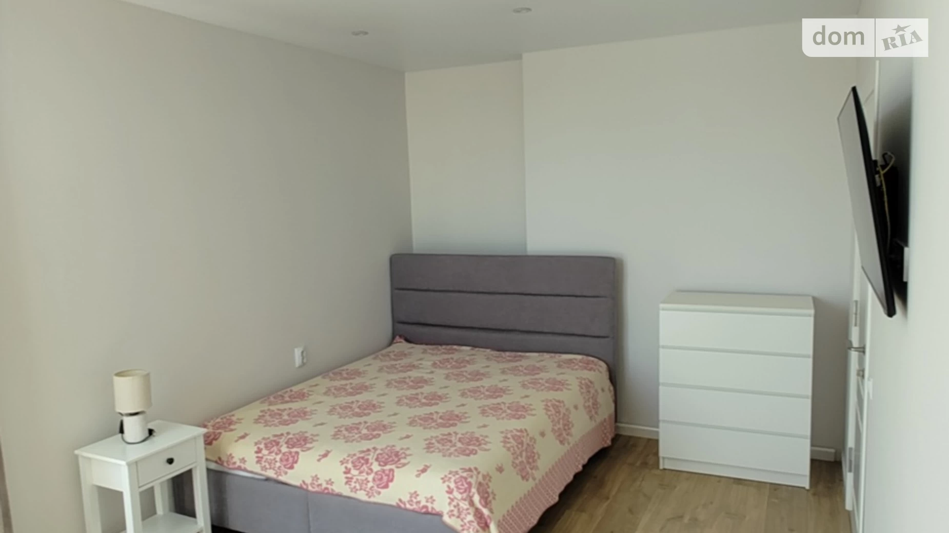 Продается 1-комнатная квартира 52 кв. м в Сокольниках - фото 4