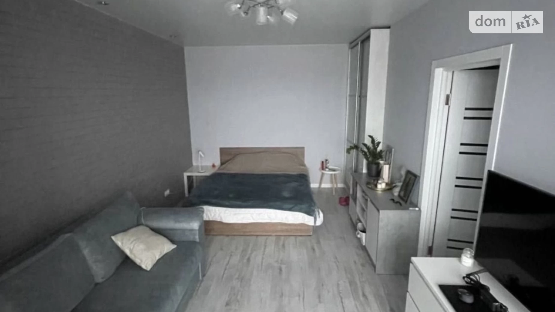 1-комнатная квартира 43 кв. м в Луцке, ул. Спутника - фото 3