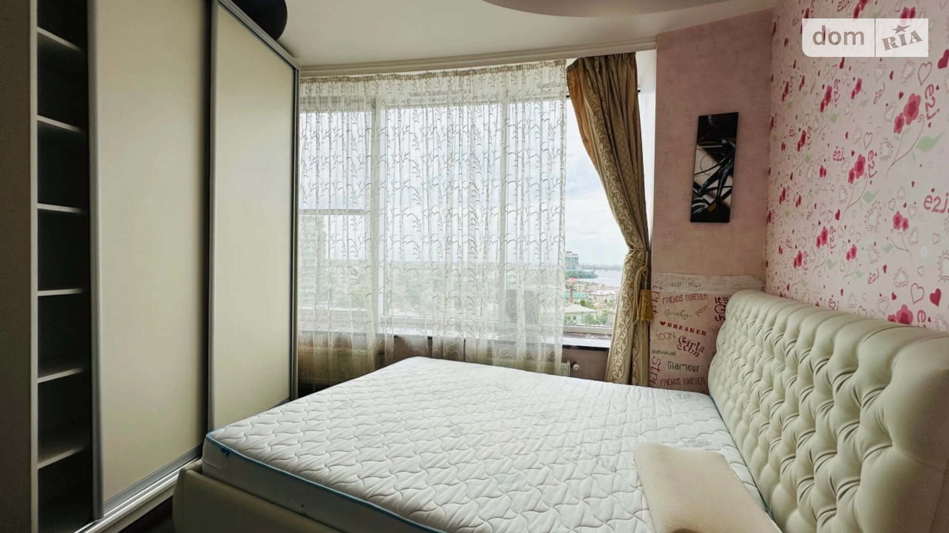 Сдается в аренду 3-комнатная квартира 105 кв. м в Днепре, ул. Королевы Елизаветы II(Глинки), 2 - фото 2