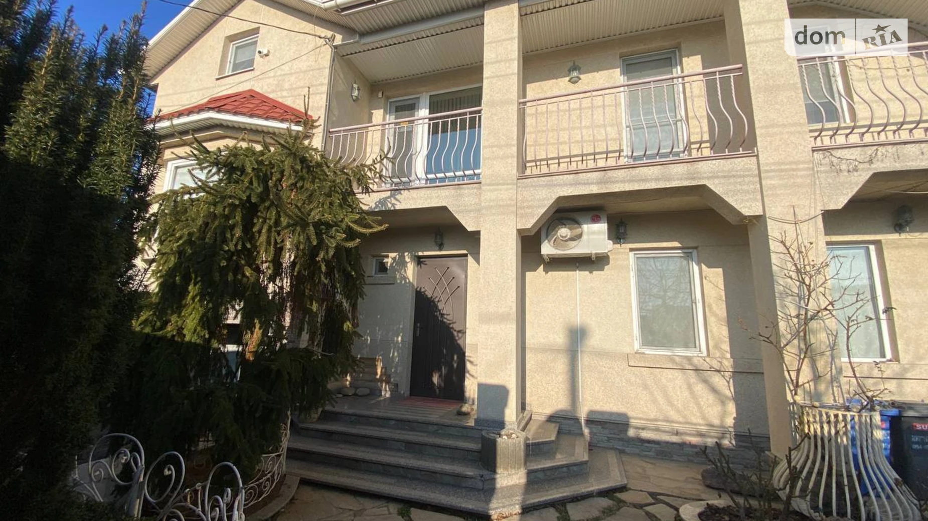 Продается дом на 3 этажа 257 кв. м с садом, цена: 450000 $ - фото 2