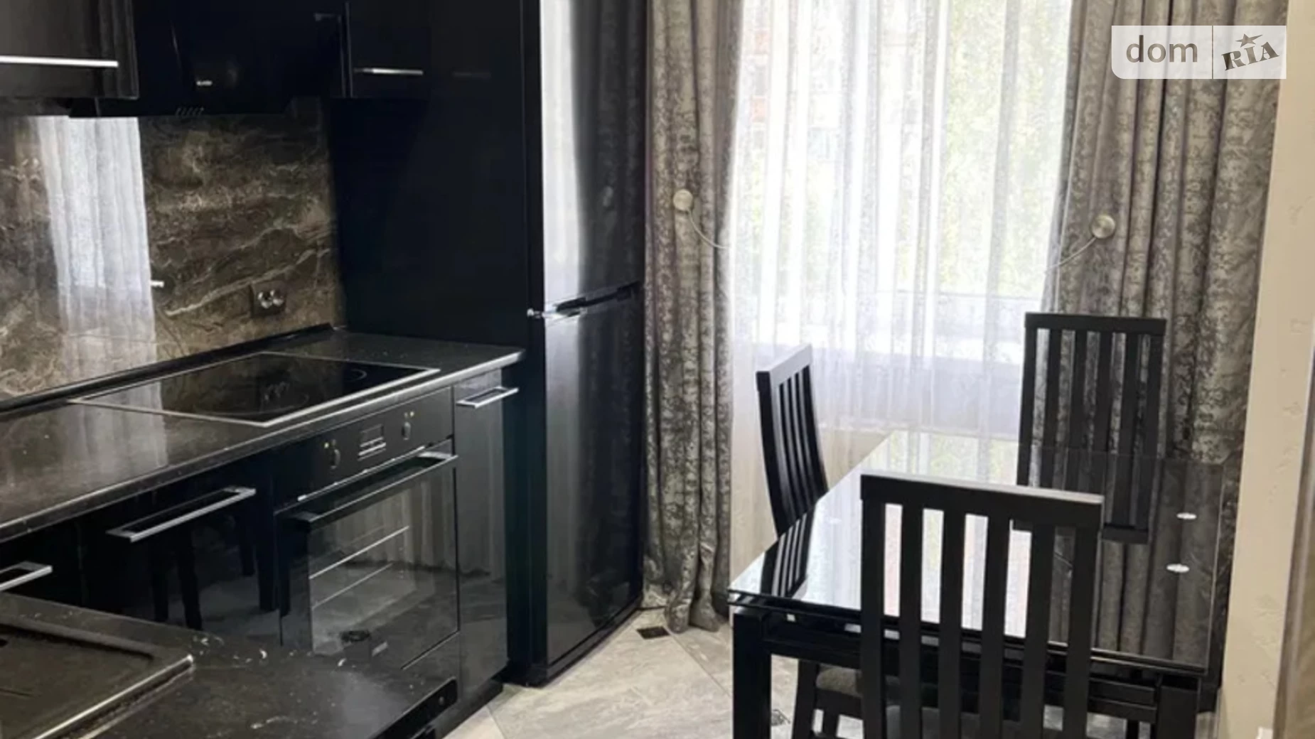Продается 1-комнатная квартира 40 кв. м в Киеве, ул. Златоустовская, 46 - фото 3