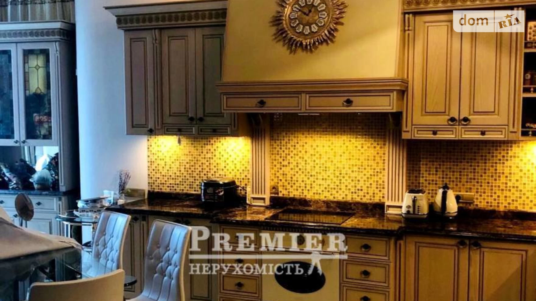 Продается 3-комнатная квартира 150.3 кв. м в, цена: 350000 $ - фото 2