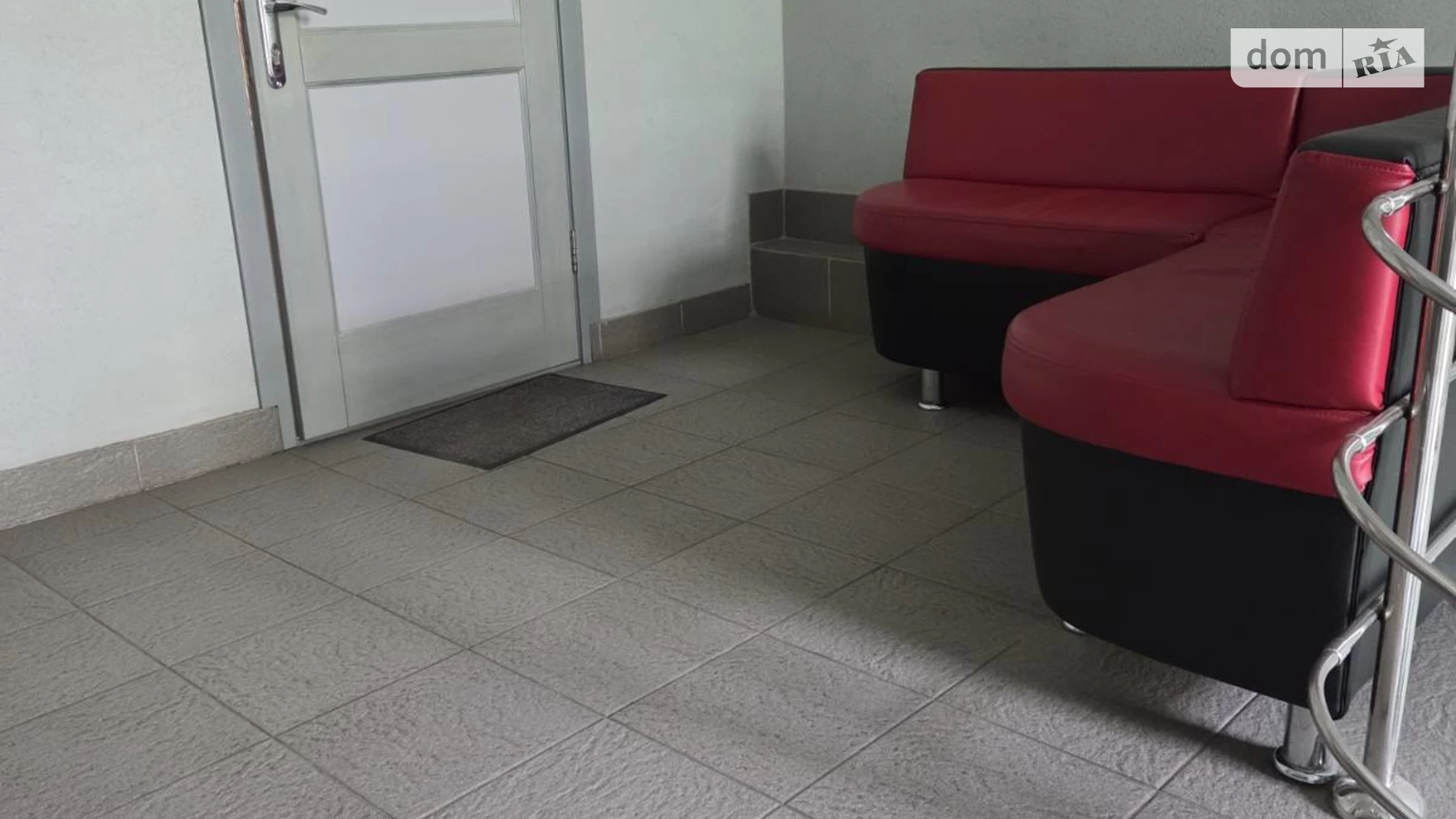 Сдается в аренду офис 33 кв. м в бизнес-центре, цена: 9900 грн - фото 4