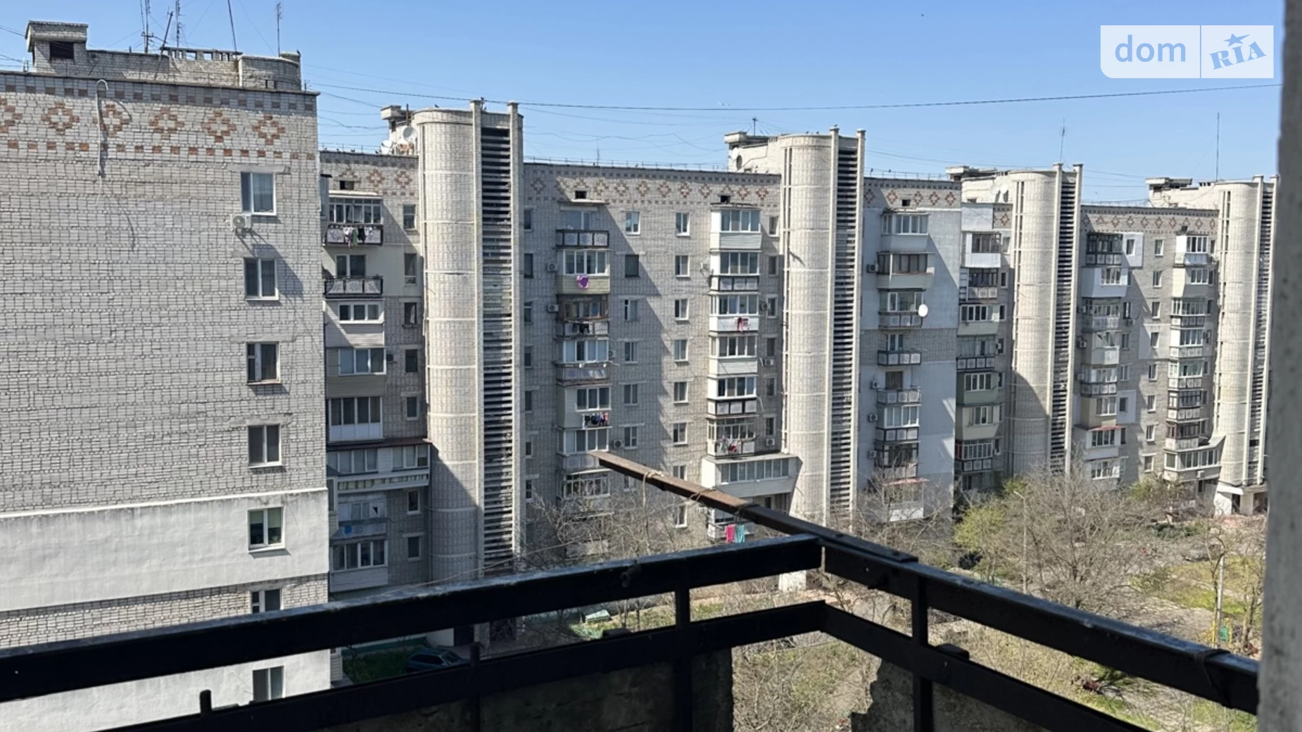 Продается 1-комнатная квартира 36 кв. м в Черноморске, просп. Мира(Ленина ул.) - фото 4