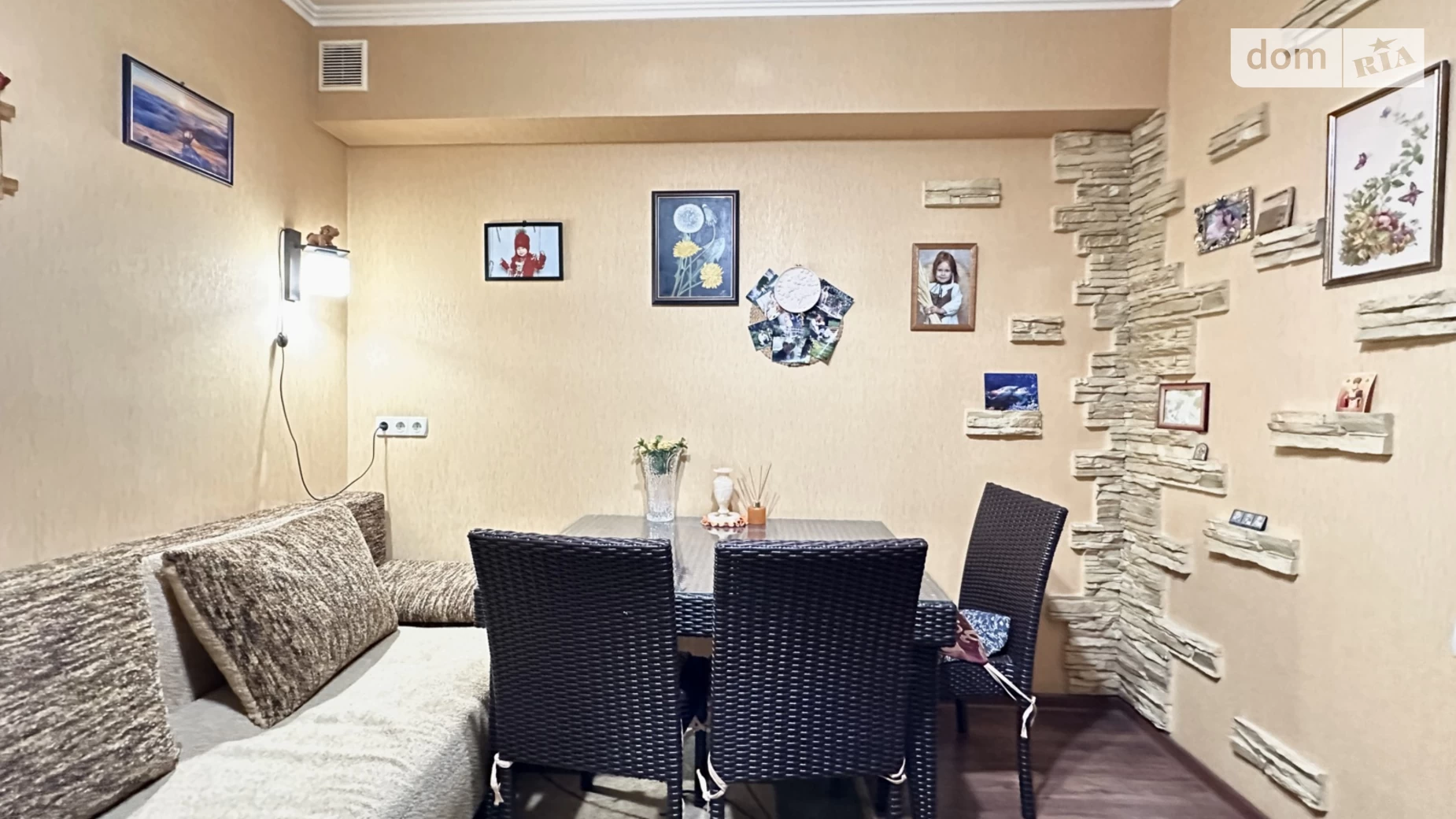 Продается 2-комнатная квартира 65.1 кв. м в, цена: 75000 $ - фото 2