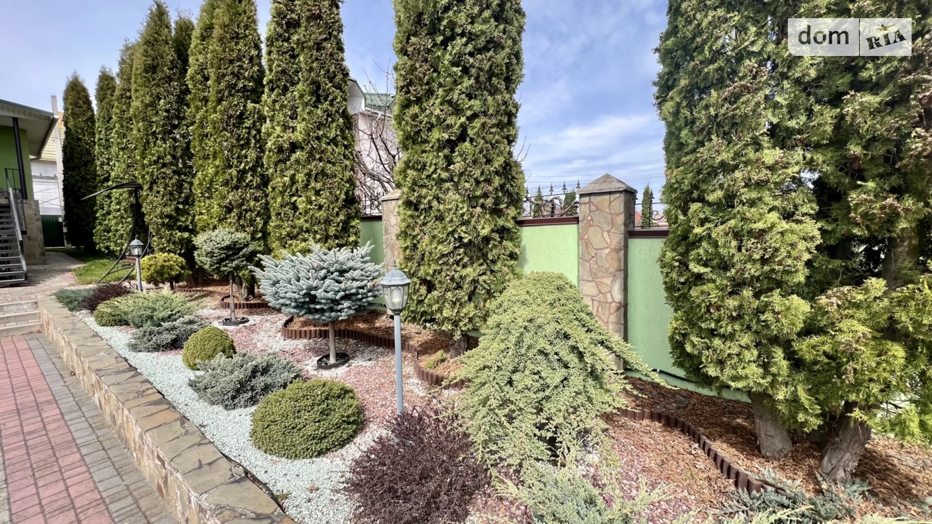 Продается дом на 2 этажа 207 кв. м с верандой, цена: 207000 $ - фото 3