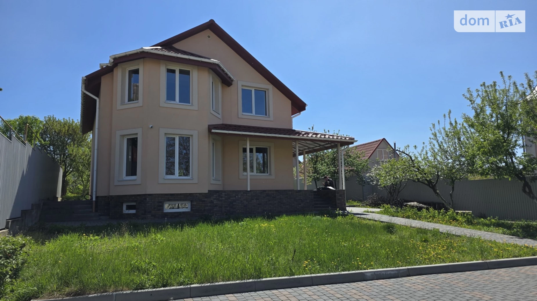Продается дом на 2 этажа 383 кв. м с мансардой, цена: 160000 $ - фото 2