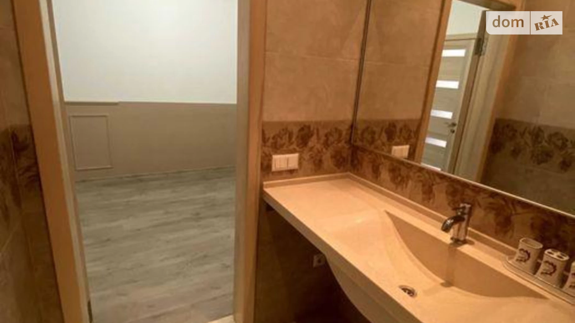 Продається 2-кімнатна квартира 76 кв. м у Києві, цена: 129000 $ - фото 2